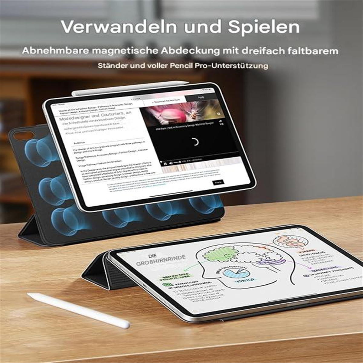 iPad mit Stift und faltbarer Hülle. Es ist auf einem Holztisch abgebildet.