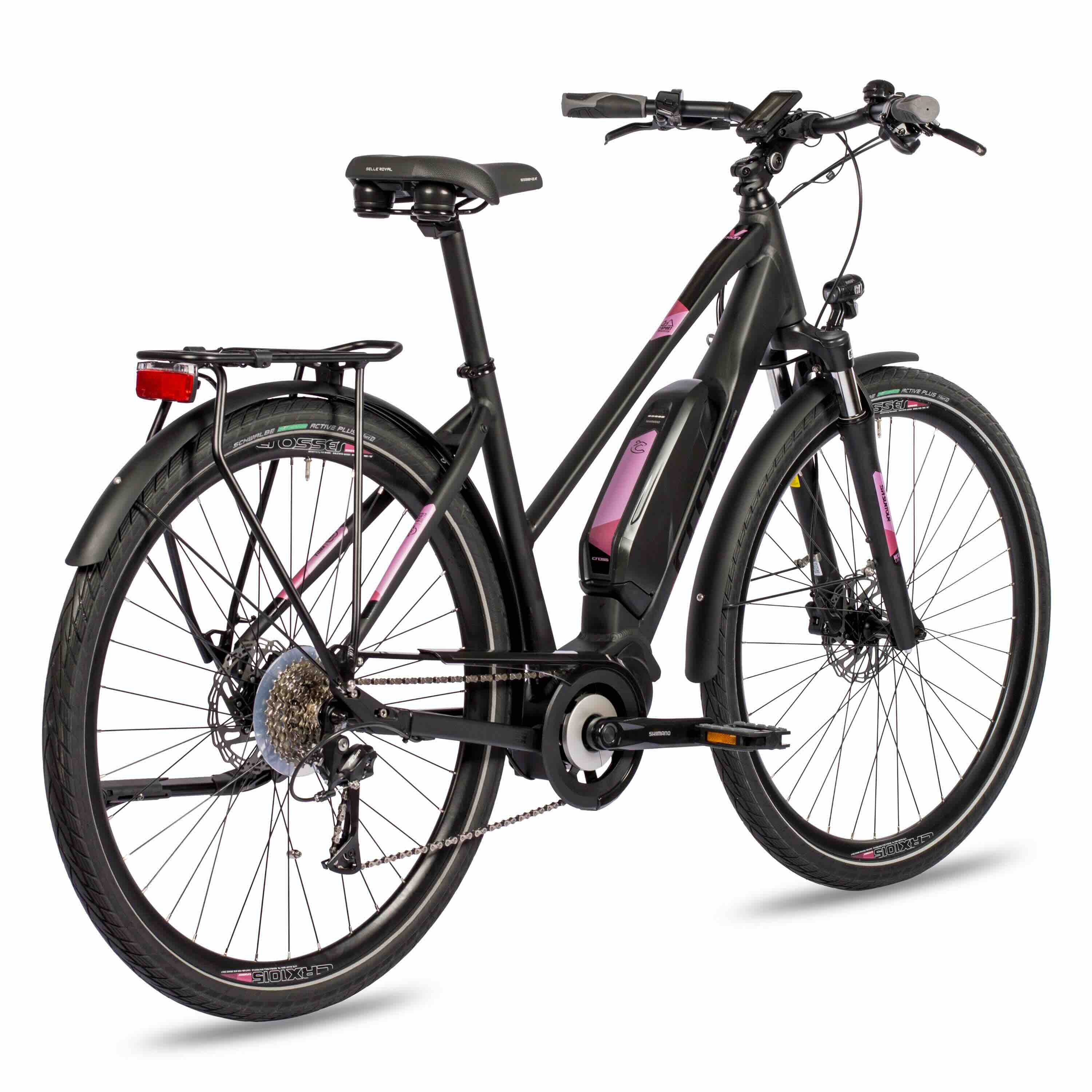 Schwarzes Elektrofahrrad mit rosa Akzenten. Hat einen Gepäckträger und einen schwarzen Rahmen.