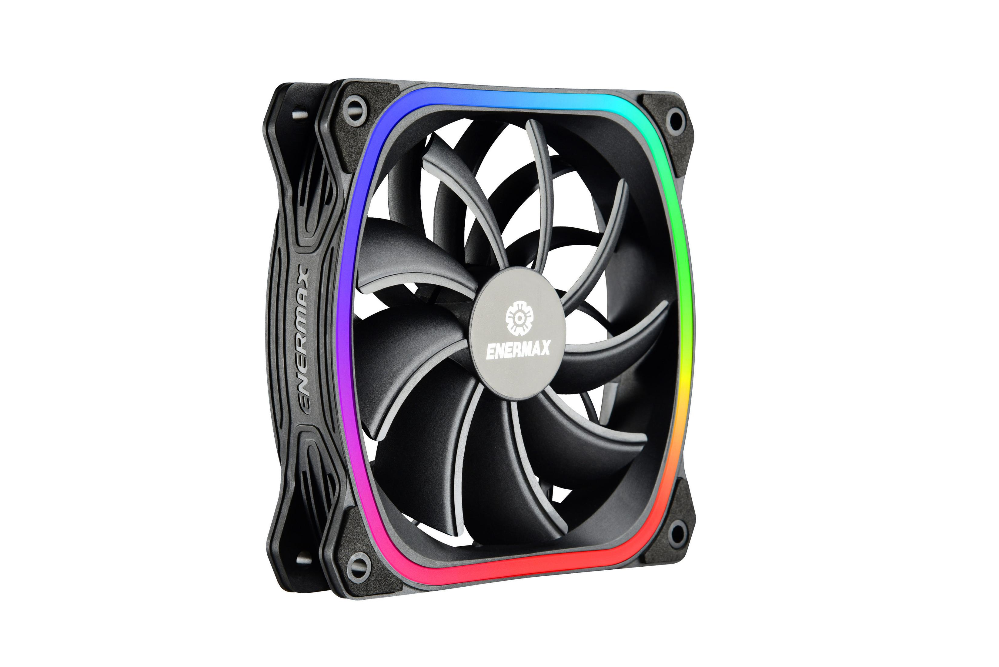 Ventola per computer con pale nere e bordo LED colorato. La ventola è angolata dall'alto.