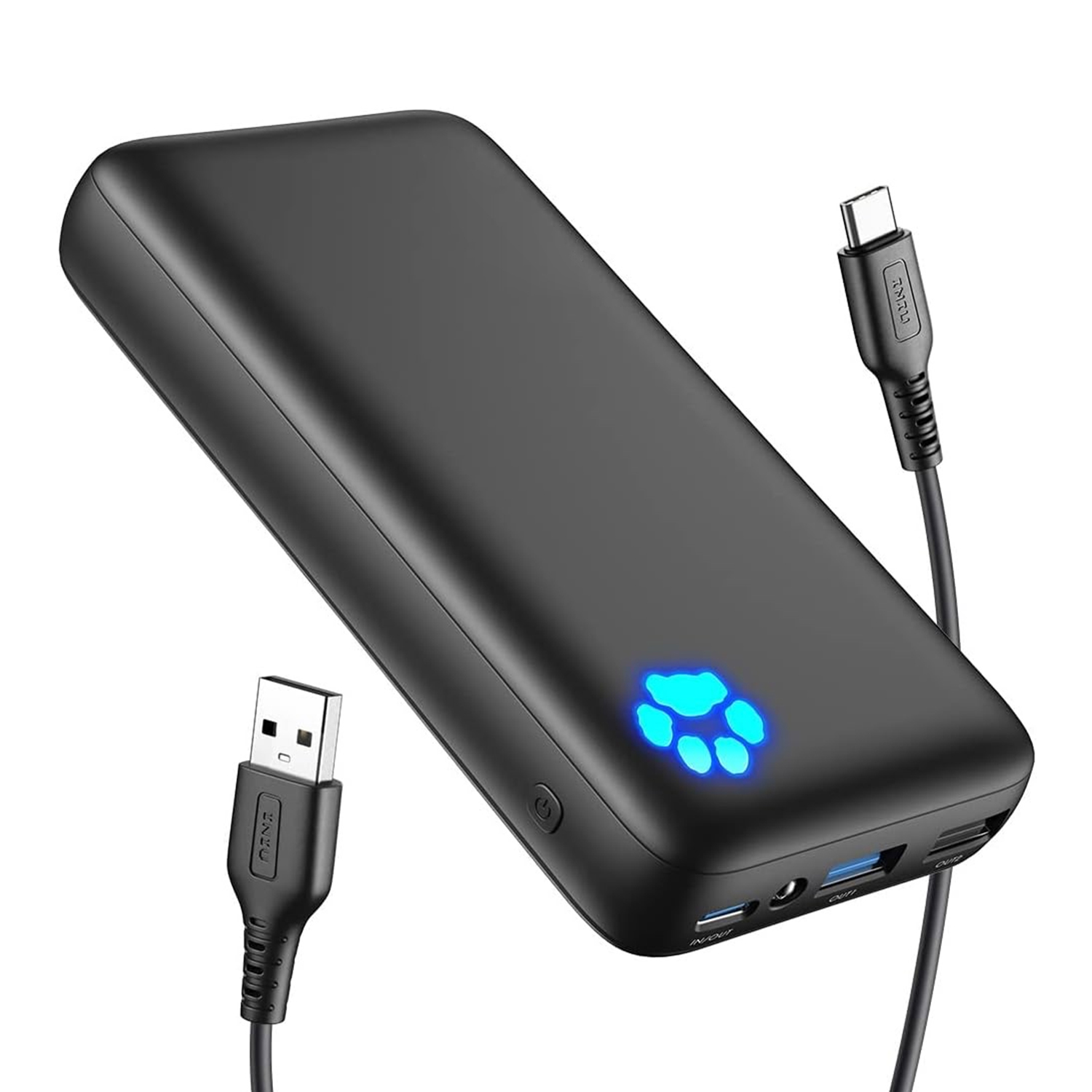 Schwarze Powerbank mit zwei Ladekabeln. Eines hat einen USB-Anschluss, das andere USB-C. Ein blauer Pfotenabdruck leuchtet.