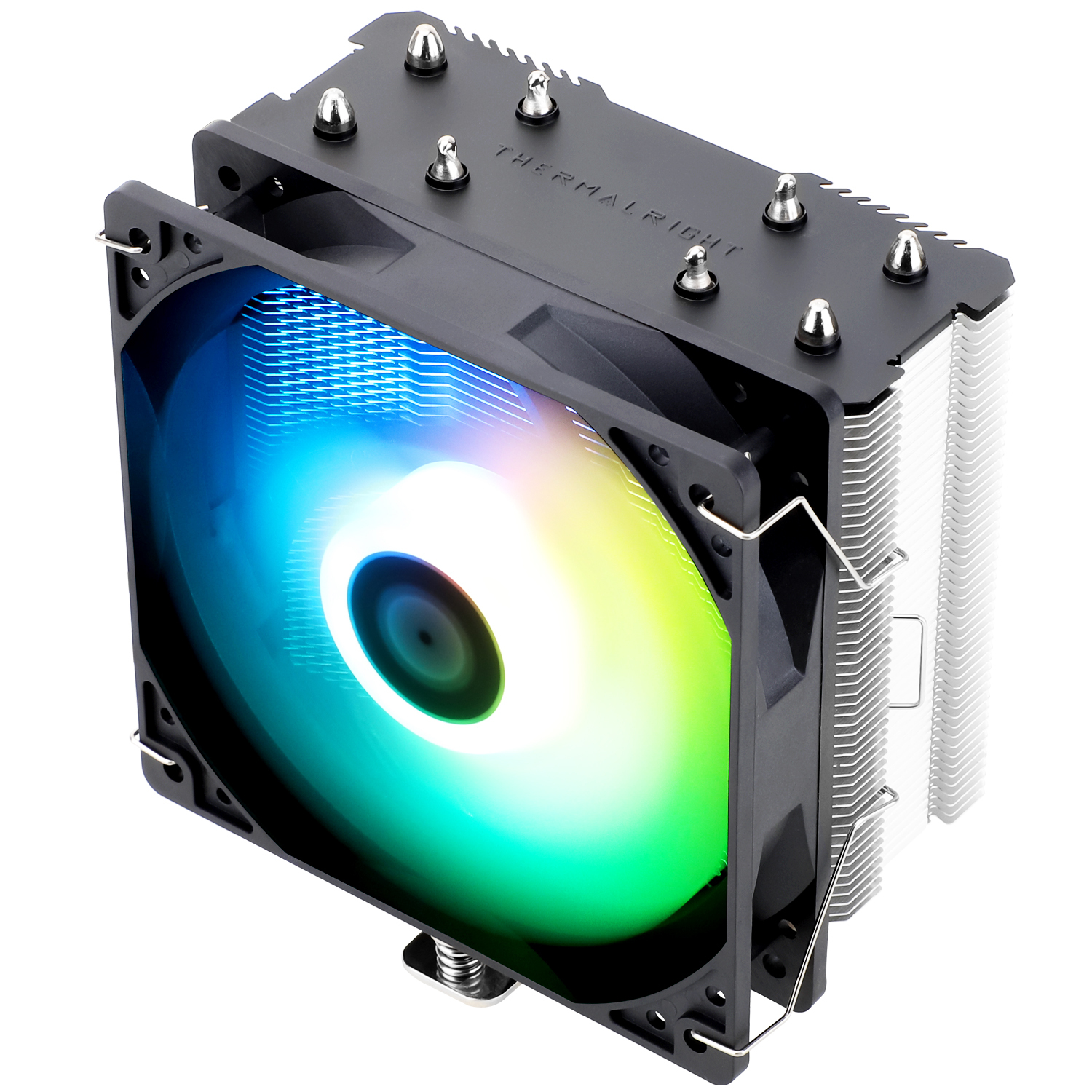 Computer-Kühler mit RGB-Lüfter und silbernen Lamellen, schwarzer Oberseite, vor weißem Hintergrund.