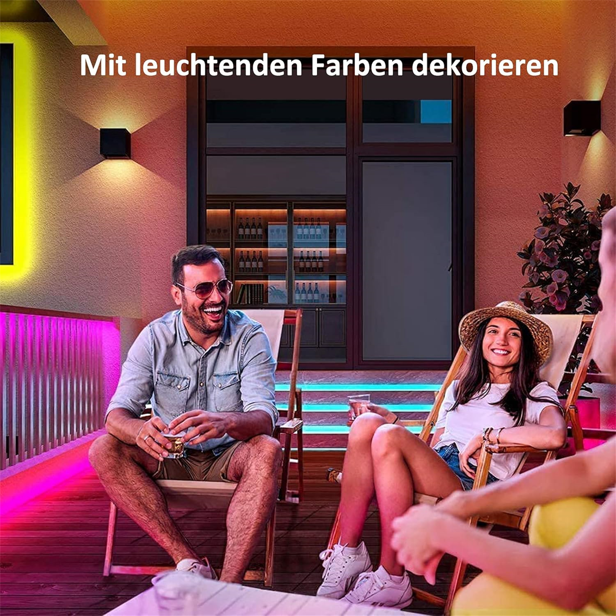 Schwarzer HDMI-Splitter mit fünf Ausgängen und einem DC/5V-Eingang.