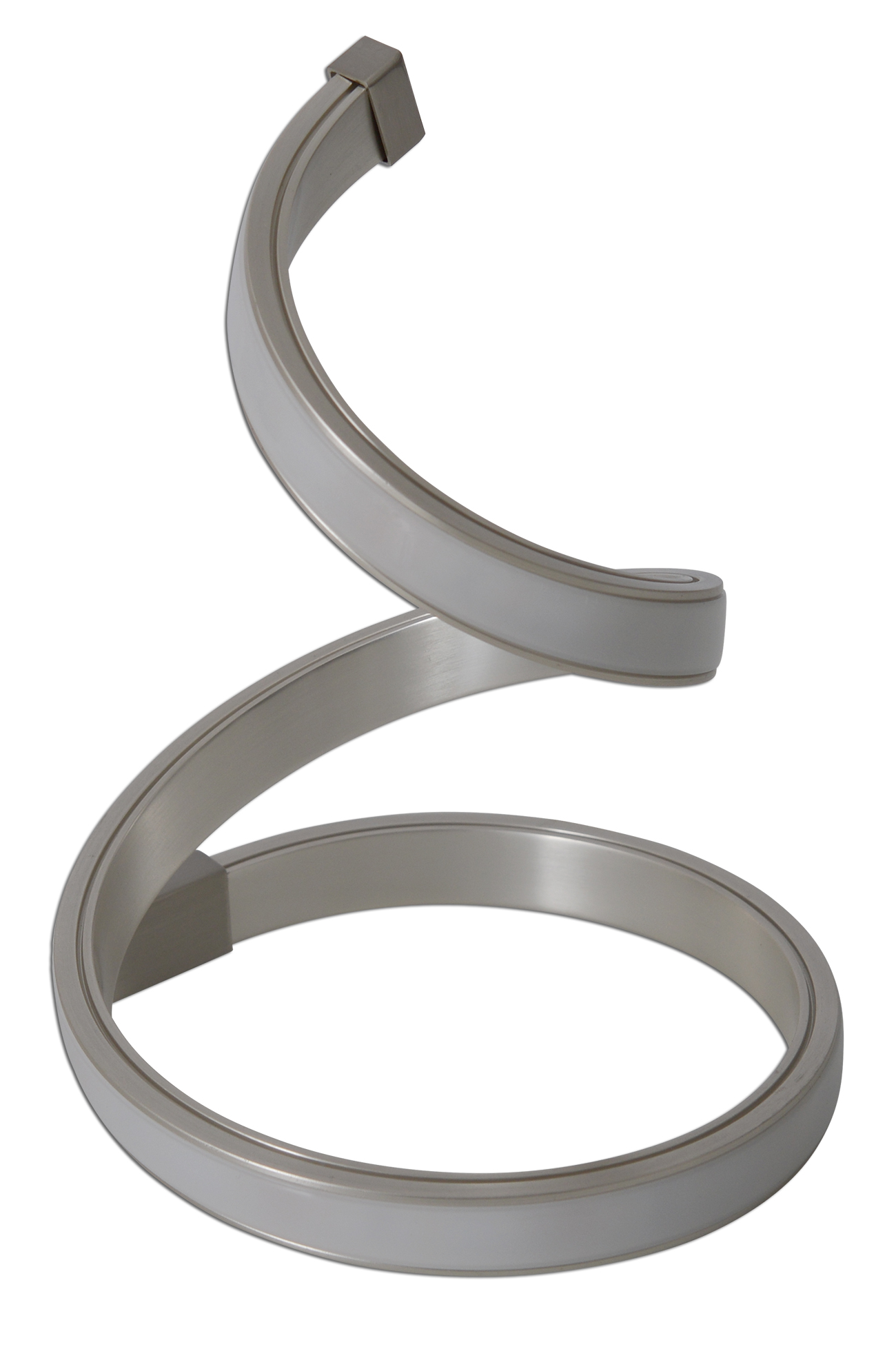 Spiralförmige, silberfarbene Lampe.