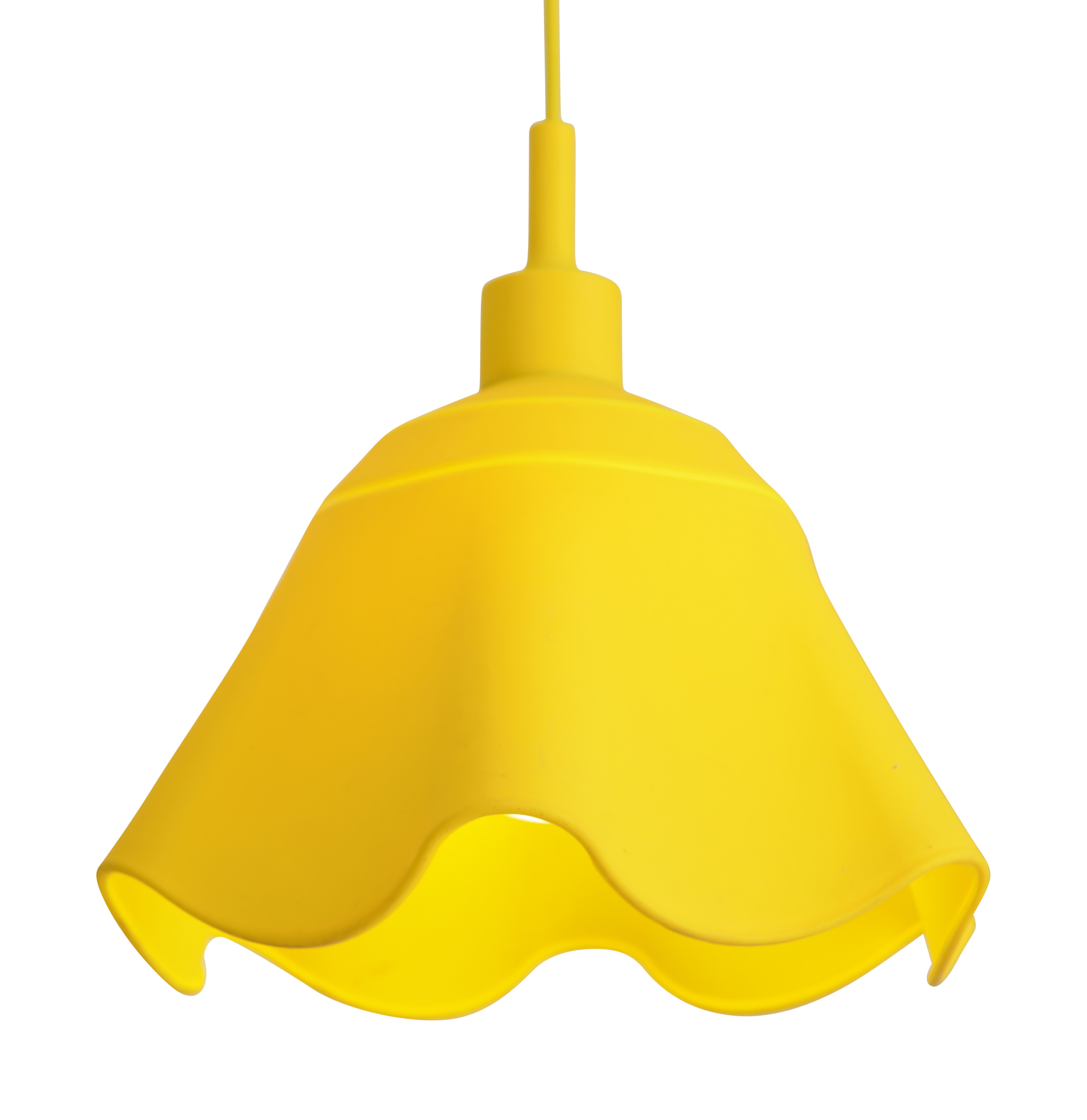 Eine gelbe Pendelleuchte mit Rüschendesign, vor weißem Hintergrund hängend.