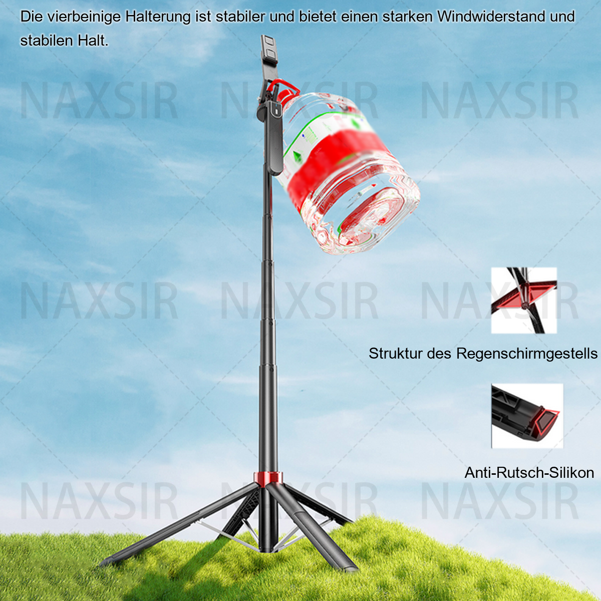 Ein Stativ, das eine Wasserflasche hält, auf einem grasbewachsenen Hügel unter blauem Himmel mit Illustrationen.