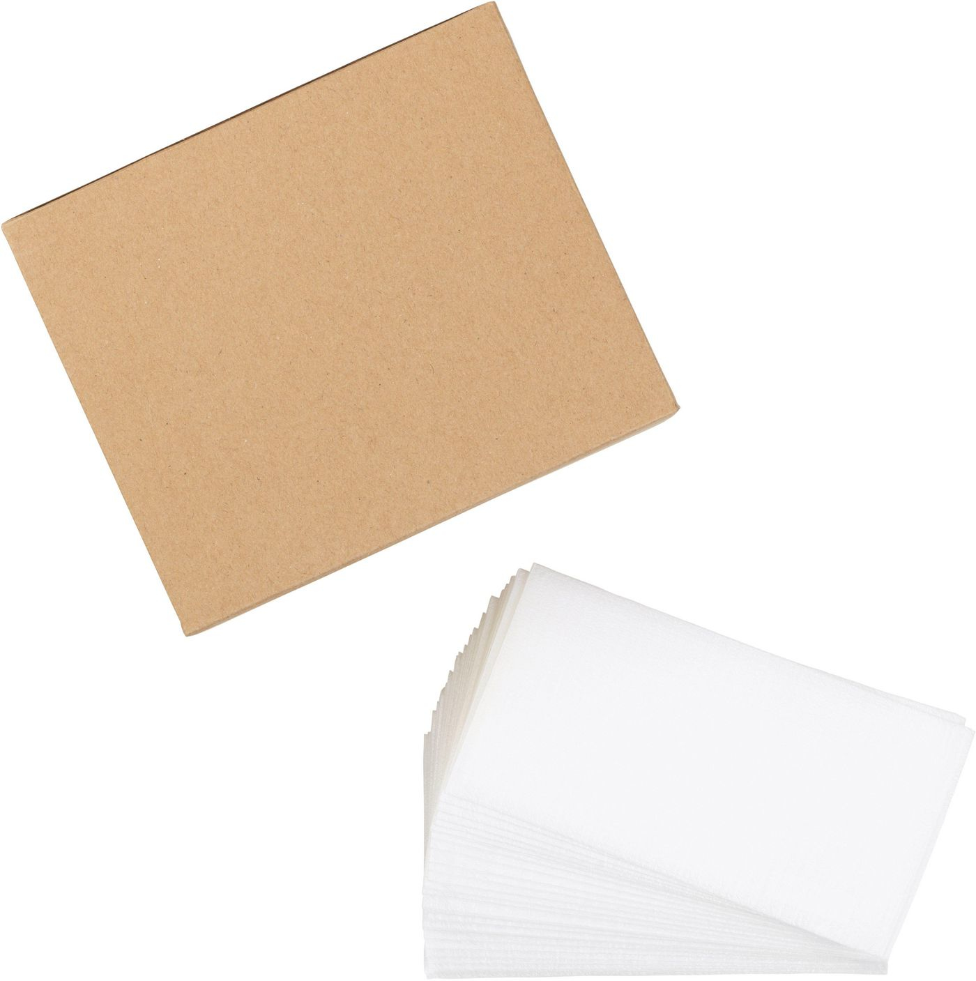 Scatola di cartone e pila di protezioni schermo bianche. Sfondo bianco.