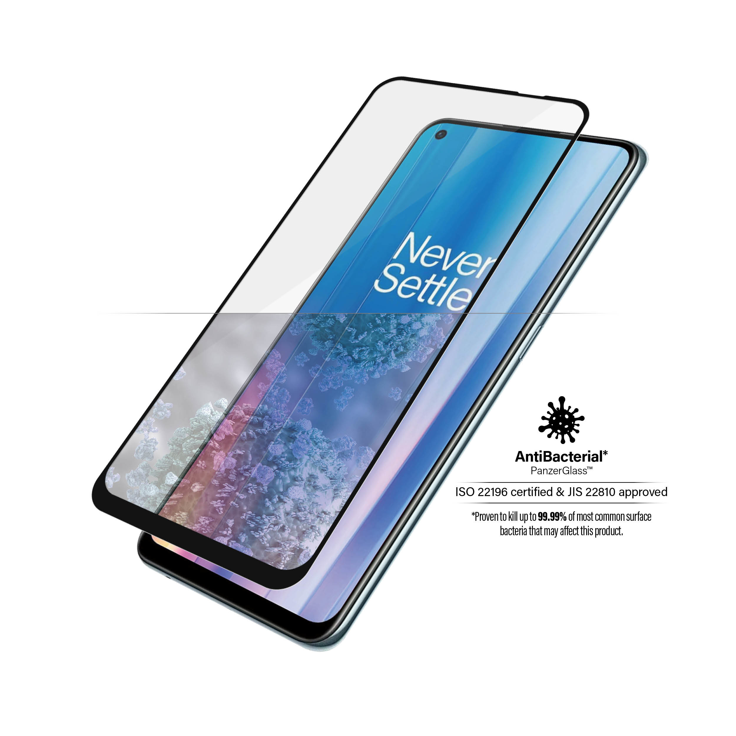 Un telefono con una protezione per lo schermo. Sullo schermo c'è scritto 'Never Settle'. Un logo indica proprietà antibatteriche.