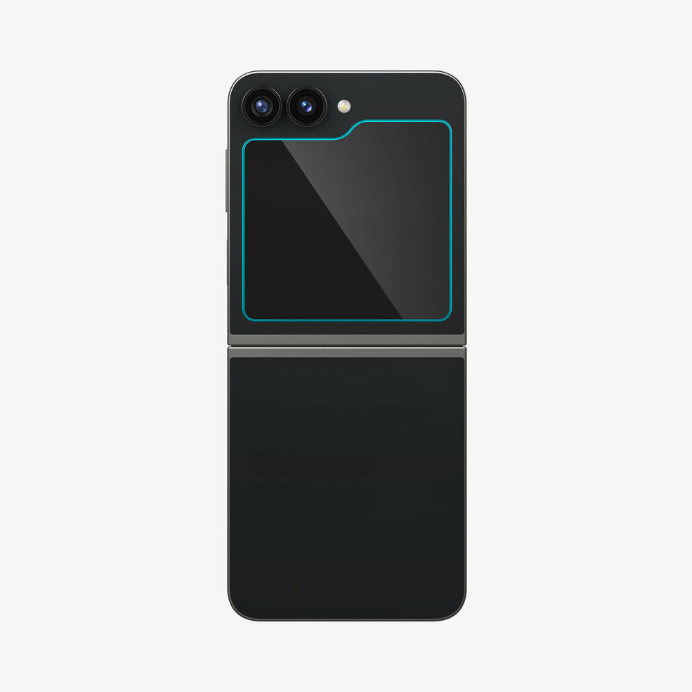 Smartfon z ochraniaczem ekranu, widok z góry, z lekko otwartym ekranem.