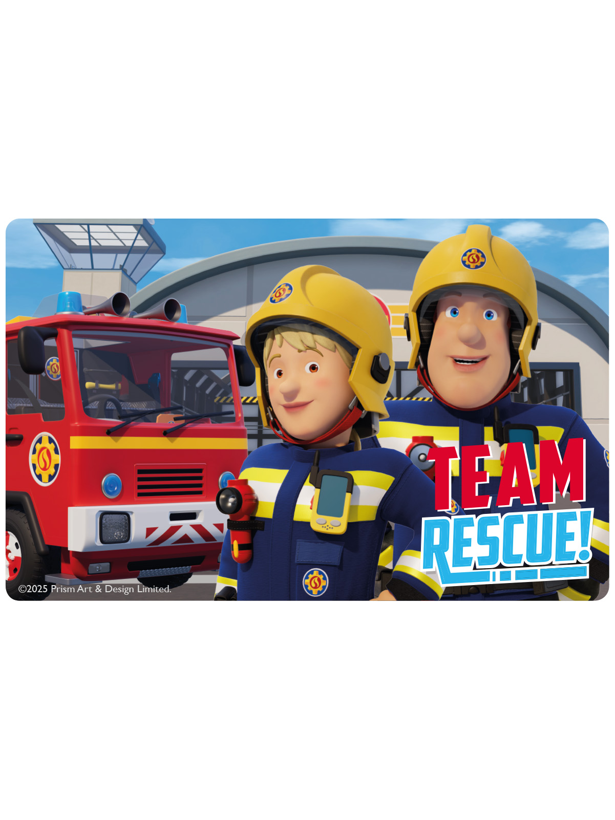 Zwei Cartoon-Feuerwehrleute in gelben Helmen und ein Feuerwehrauto. Weißer Hintergrund.