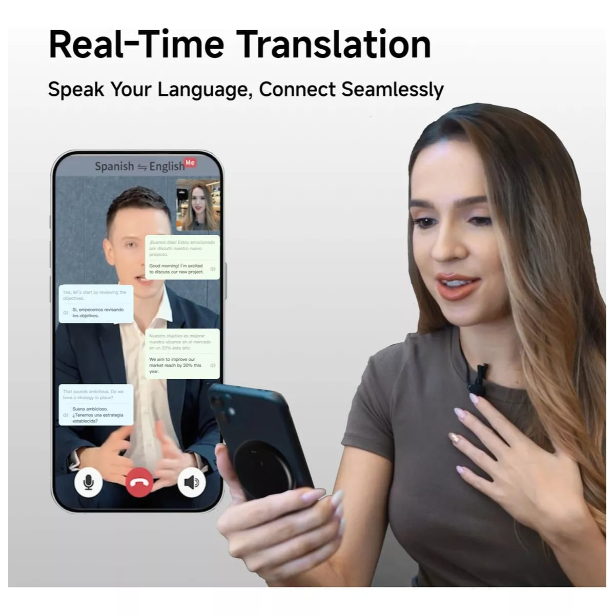Mujer en videollamada traduciendo español a inglés en su teléfono. Otra persona está en la pantalla.