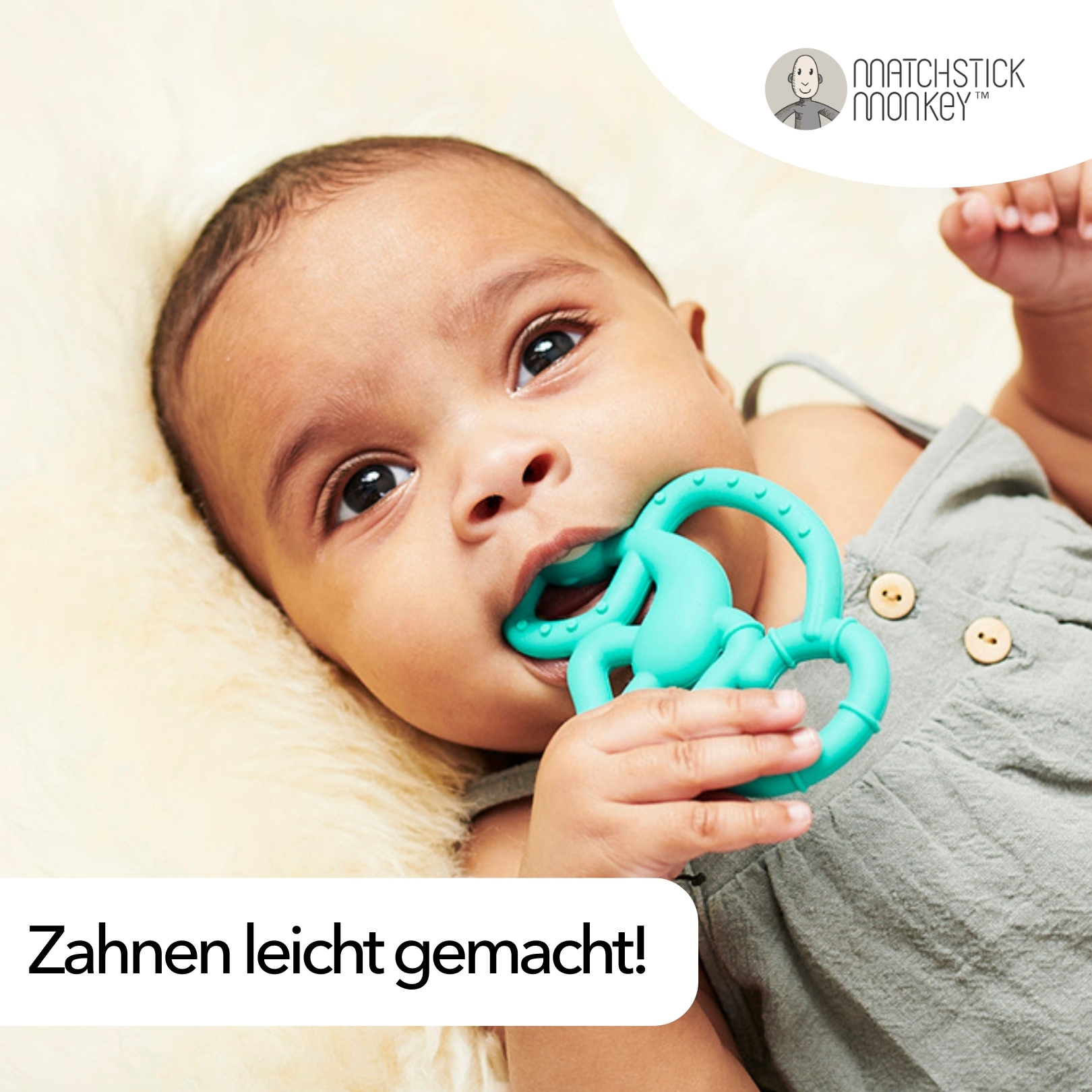 Baby mit einem blauen Beißring im Mund. Text: Zahnen leicht gemacht!