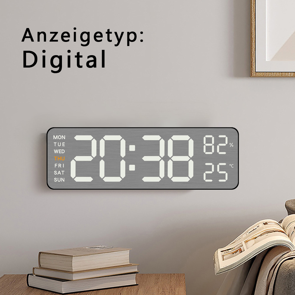 Digitaluhr mit Zeit-, Datums- und Temperaturanzeige, an der Wand montiert, mit Büchern.