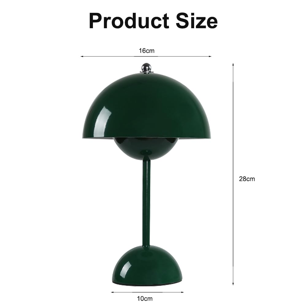 Grüne Tischlampe. Ihre Kuppel ist 16 cm breit und 28 cm hoch. Der Sockel ist 10 cm breit.