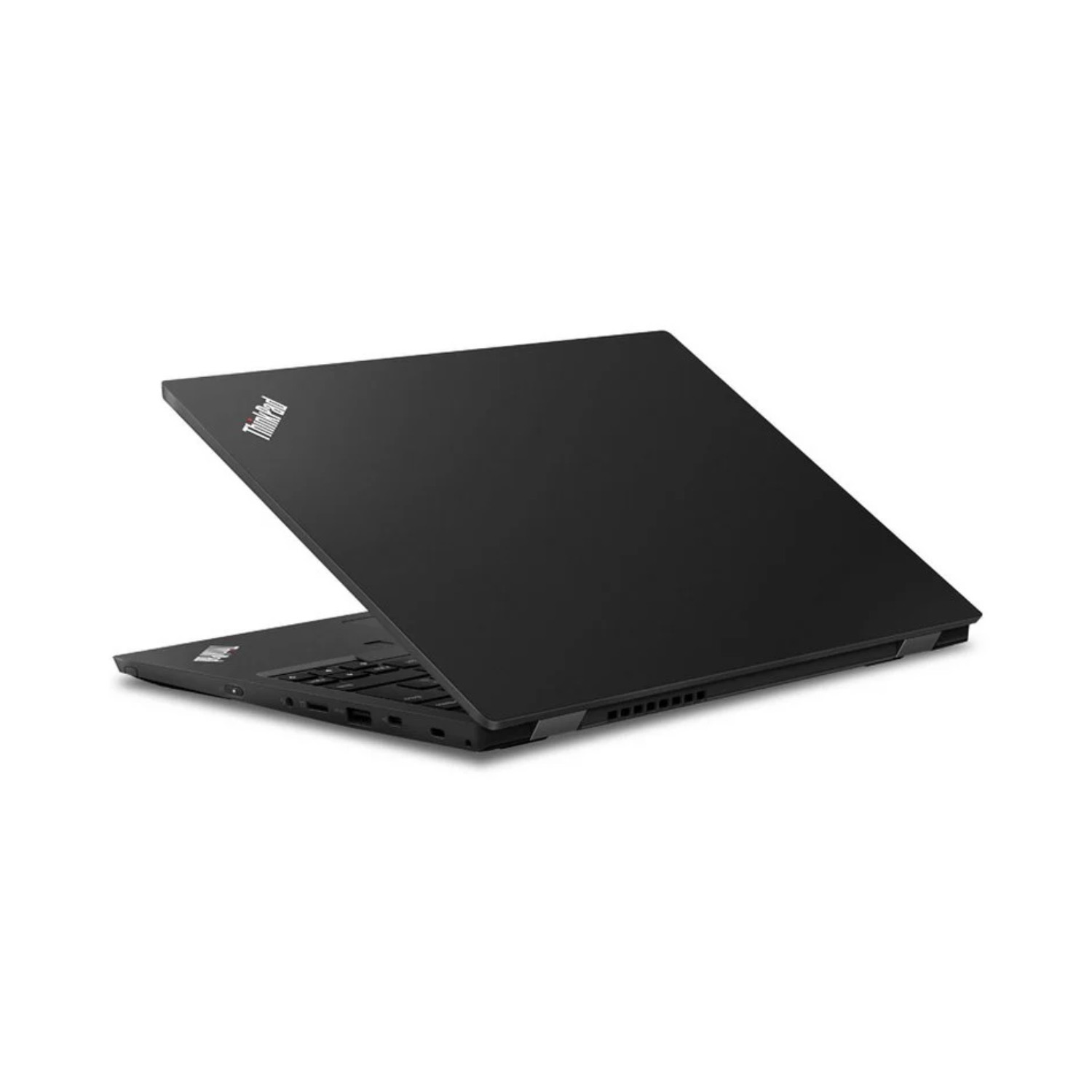 Portátil negro, vista trasera en ángulo, logo ThinkPad, sobre fondo blanco.