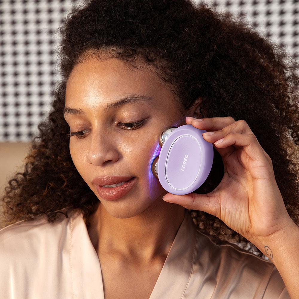 FOREO BEAR™ 2 Lavender Microcurrent Device | MediaMarkt