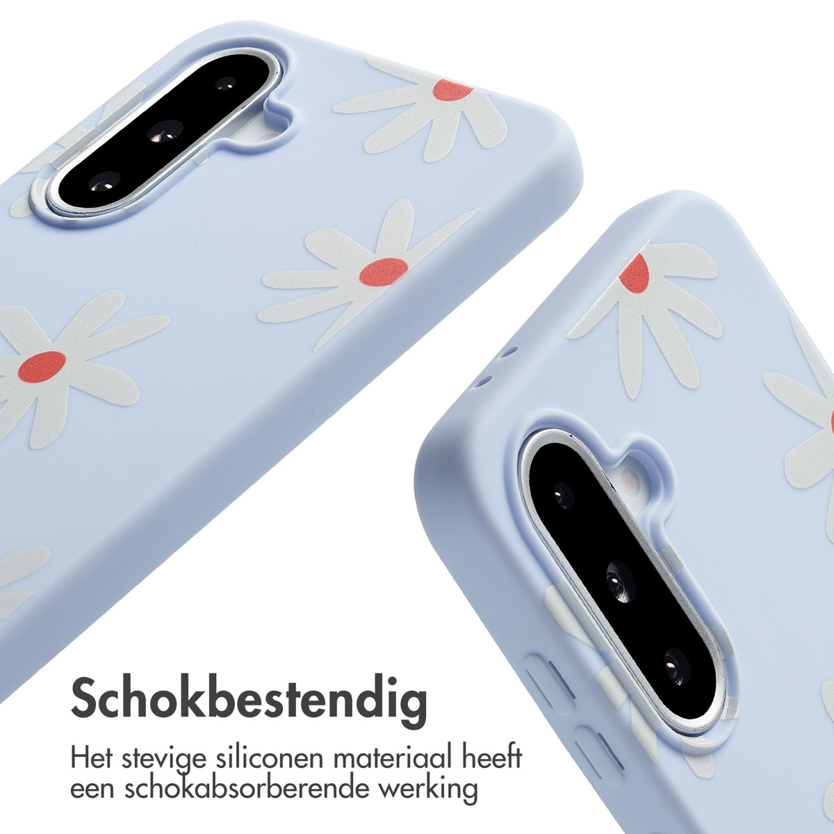 Twee telefoonhoesjes met madeliefpatronen op een blauw oppervlak.