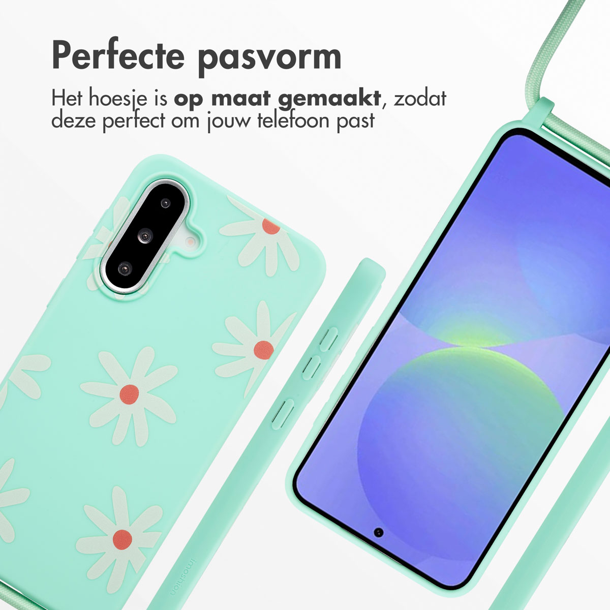 Une coque de téléphone vert menthe avec des marguerites et une sangle, à côté d'un téléphone avec un écran violet.