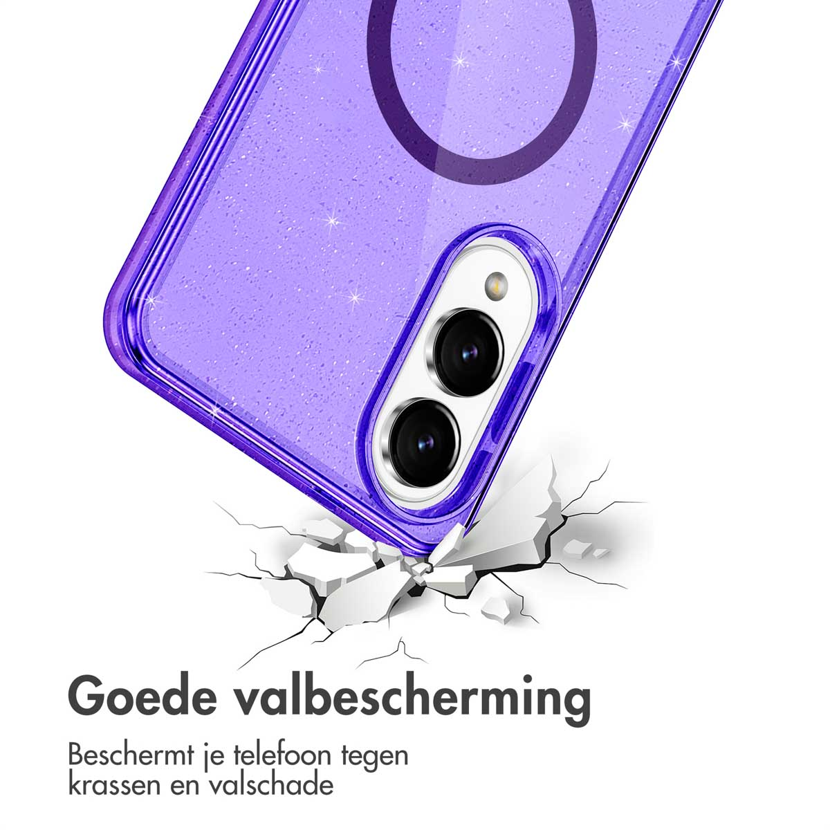 Coque de téléphone violette à paillettes tombant et fissurant le sol. Texte en néerlandais : 'Goede valbescherming'