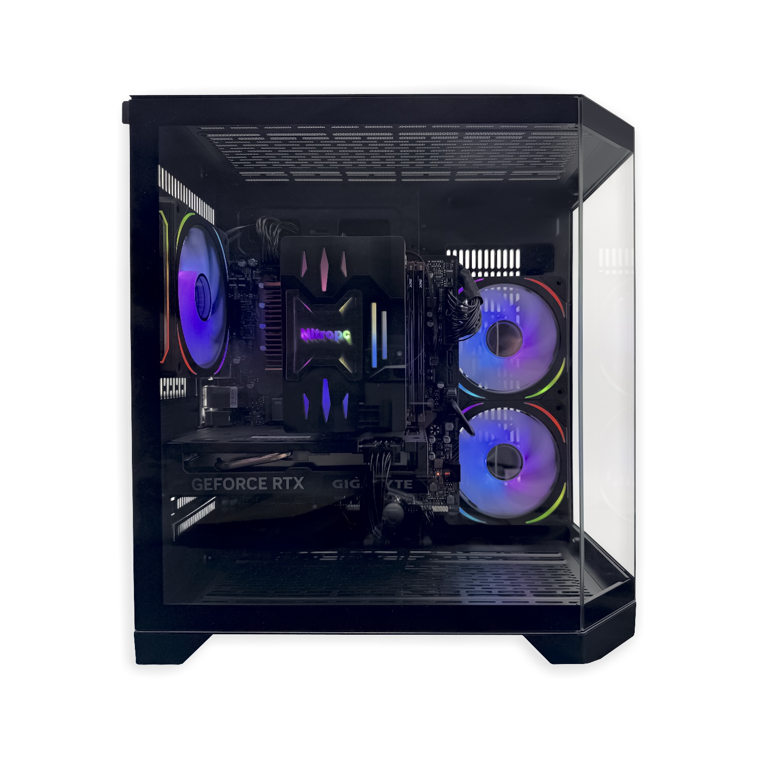 Schwarzes PC-Gehäuse, transparente Seitenwand, interne Komponenten mit bunten LED-Lüftern.
