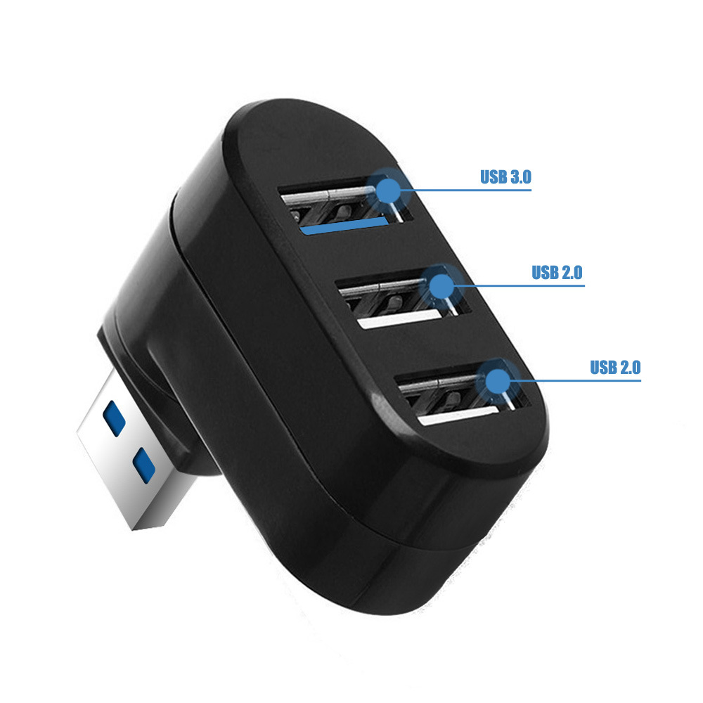 Schwarzer USB 3.0-Hub. Er hat drei Anschlüsse mit der Bezeichnung USB 3.0 und USB 2.0.
