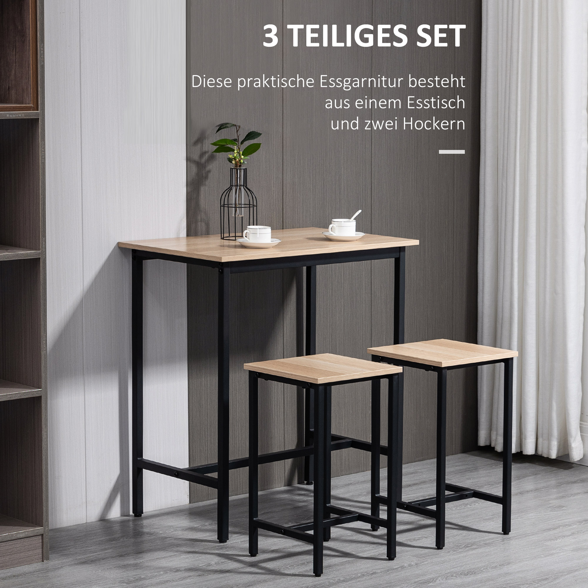 Holztisch und zwei Hocker-Set mit schwarzen Metallrahmen. Tassen und eine dekorative Pflanze stehen auf dem Tisch.