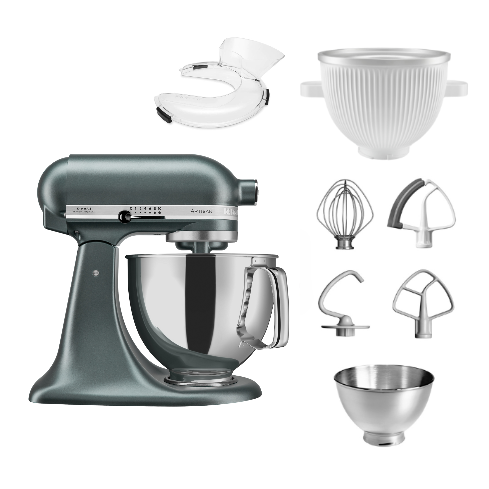 KitchenAid Küchenmaschine mit Zubehör. Die Maschine ist türkis, mehrere Aufsätze sind sichtbar.