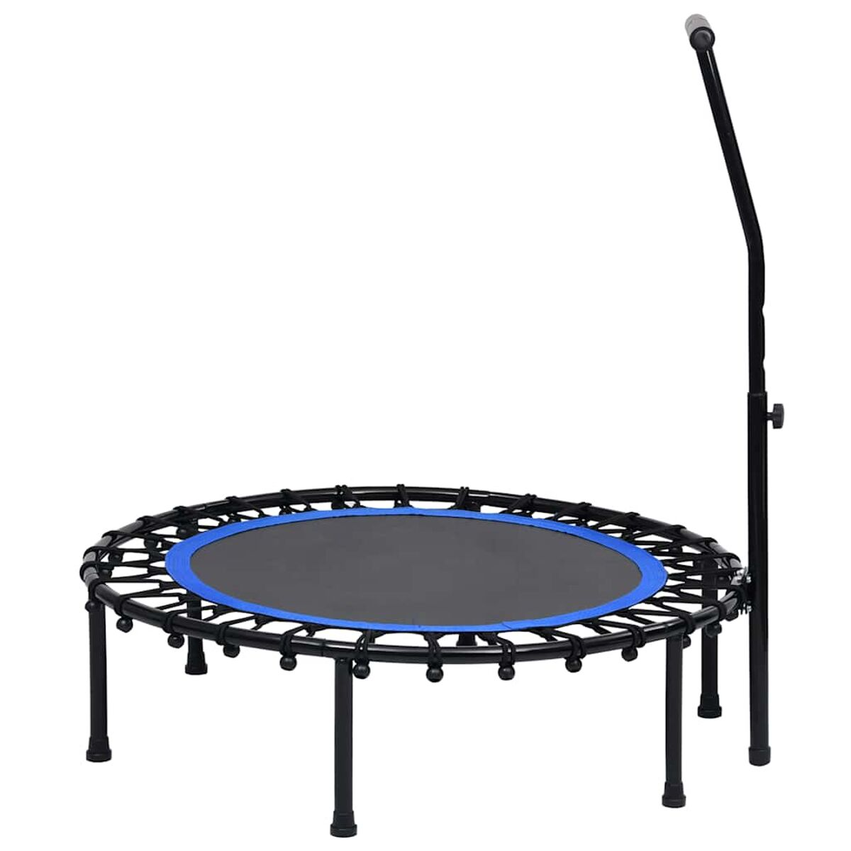 Rundes Trampolin in Schwarz und Blau mit Griff. Weißer Hintergrund.