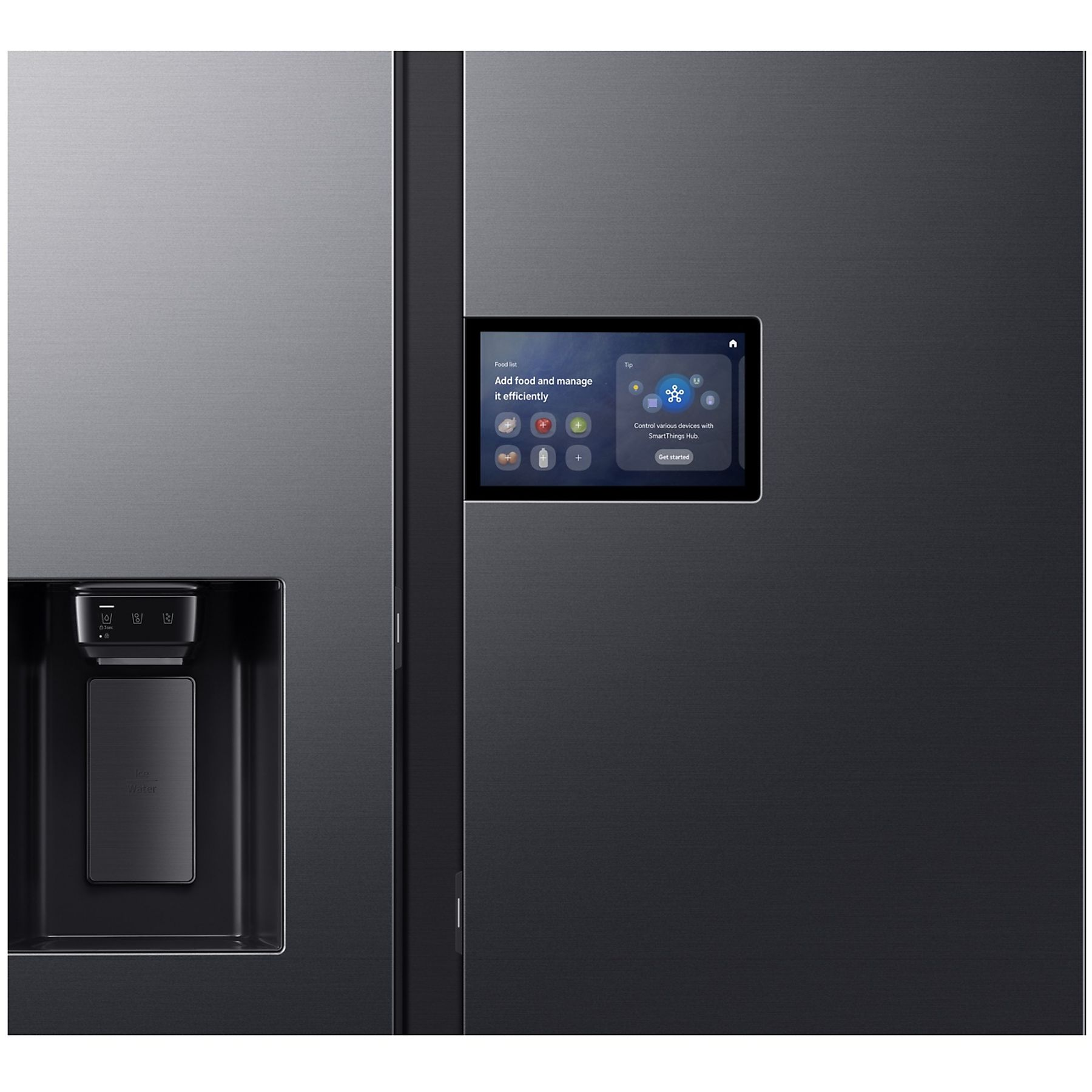 Nahaufnahme des Samsung-Kühlschrank-Touchscreen-Panels und des Wasserspenders, schwarz und grau.