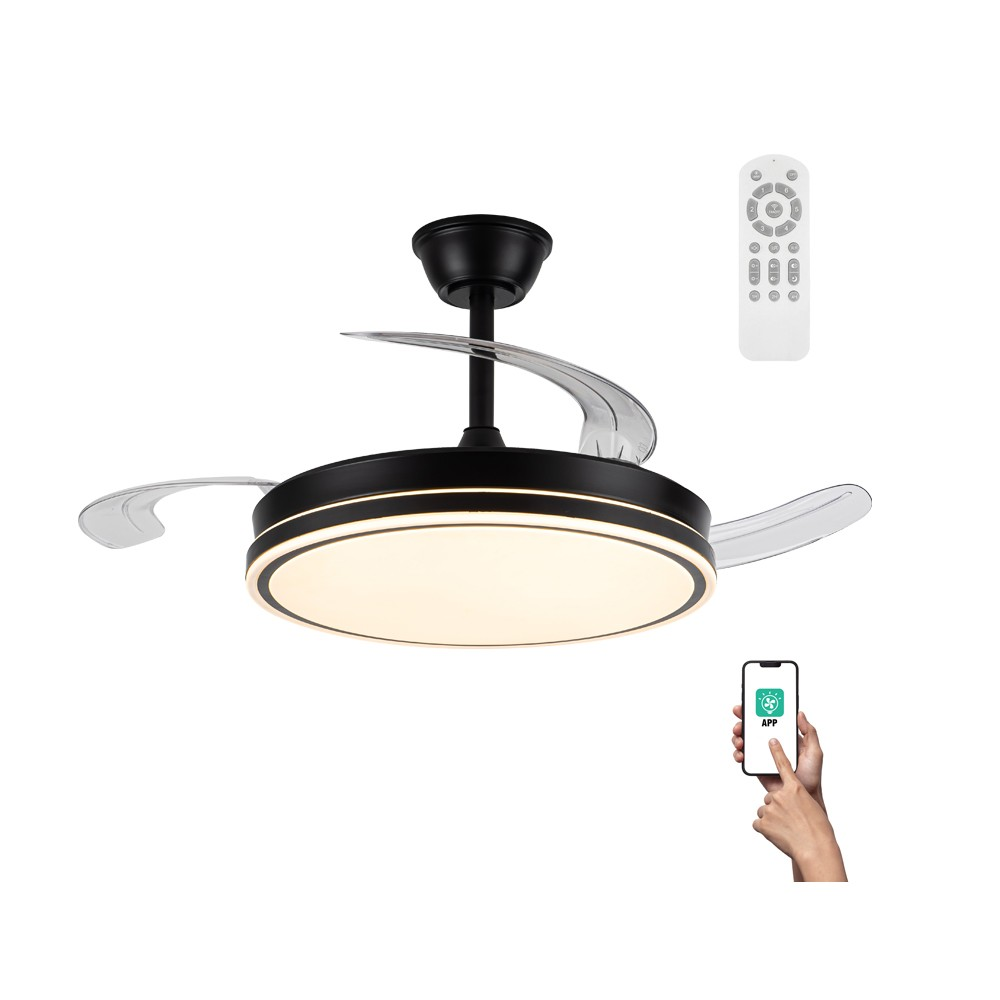 Ventilador de techo negro con luz y mando a distancia. El teléfono muestra la interfaz de la aplicación. Las aspas son transparentes.