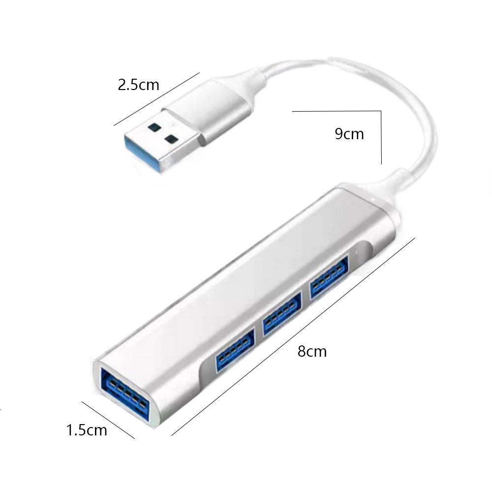 Ein silberner USB-Hub mit vier Anschlüssen, einem USB-Stecker und einem Verbindungskabel. Abmessungen sind beschriftet.