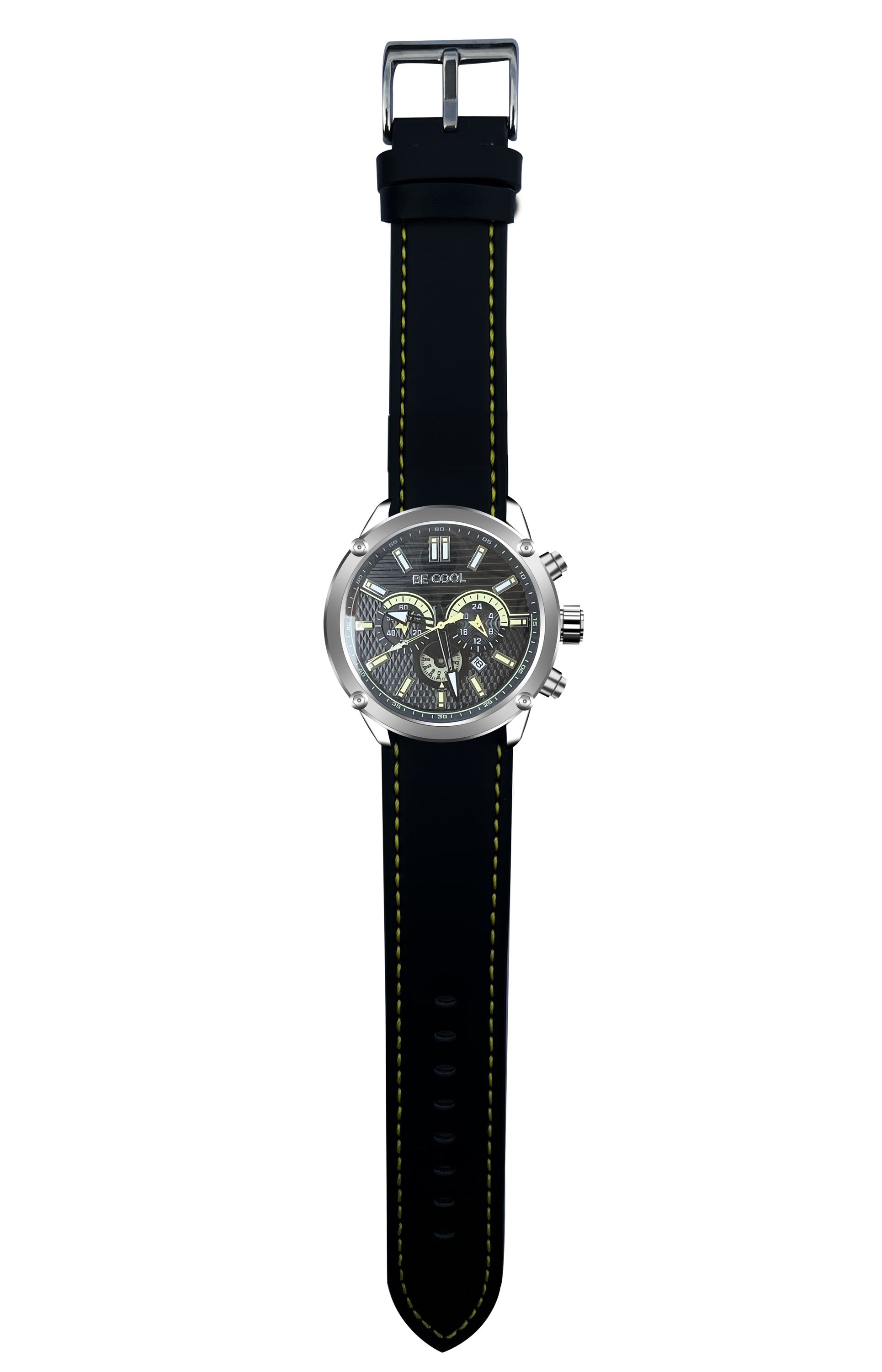 Schwarze Uhr mit silbernem Zifferblatt, schwarzem Armband und gelben Nähten. Weißer Hintergrund.