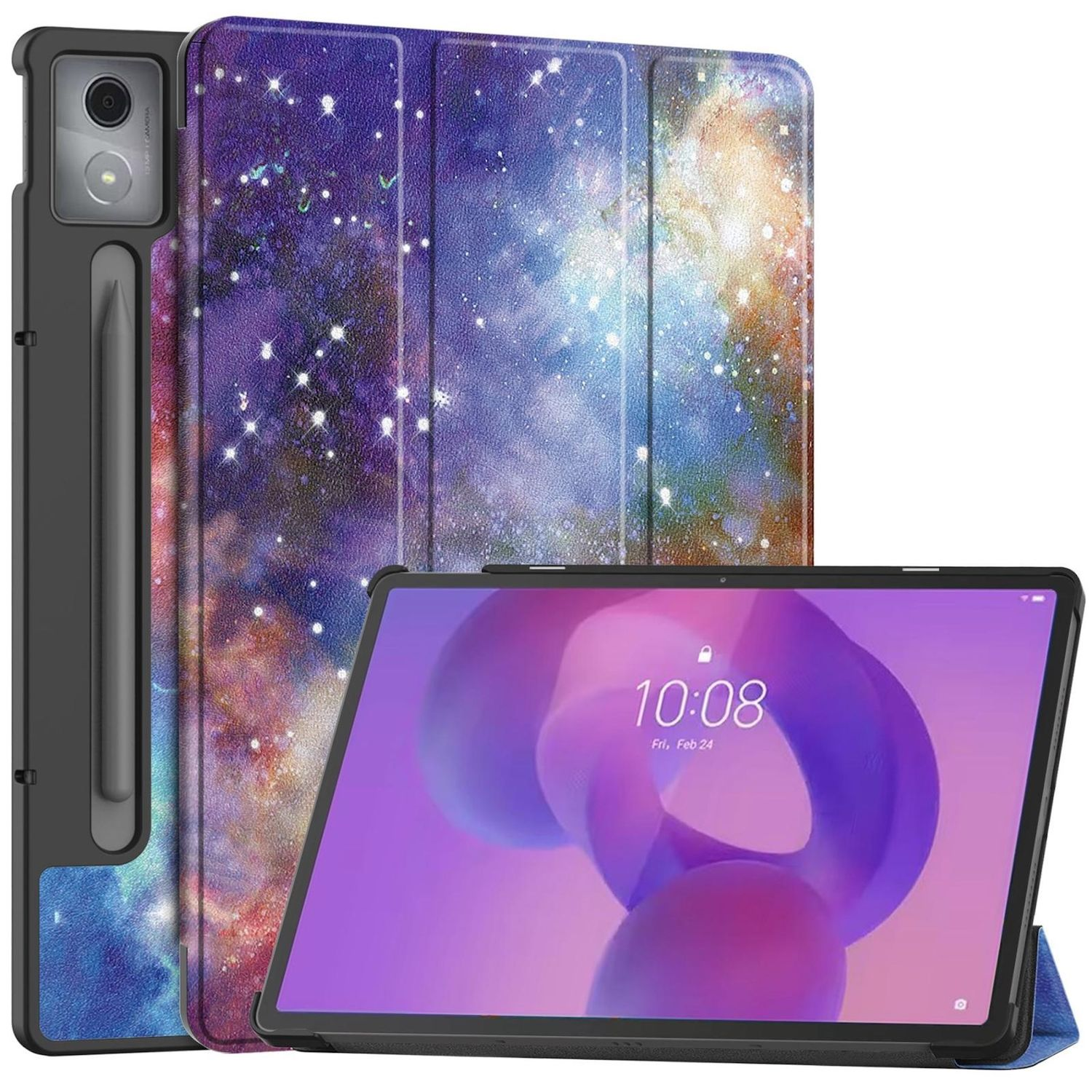 Ein Tablet mit Hülle, vor einer Hülle im Galaxiedesign. Ein Stift wird in der Hülle gehalten.