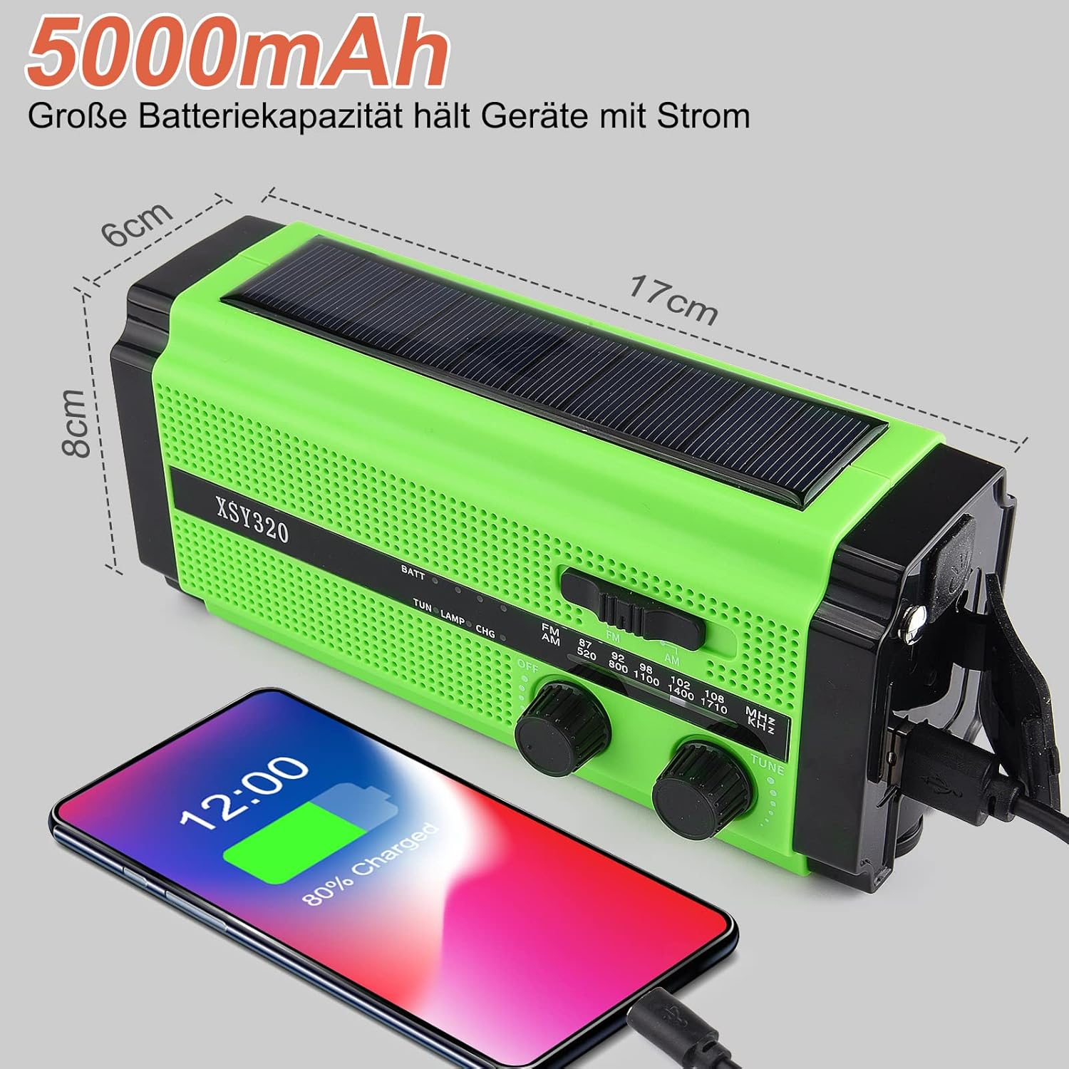 Grünes Radio, das ein Telefon lädt, mit Abmessungen und 5000mAh-Etikett.