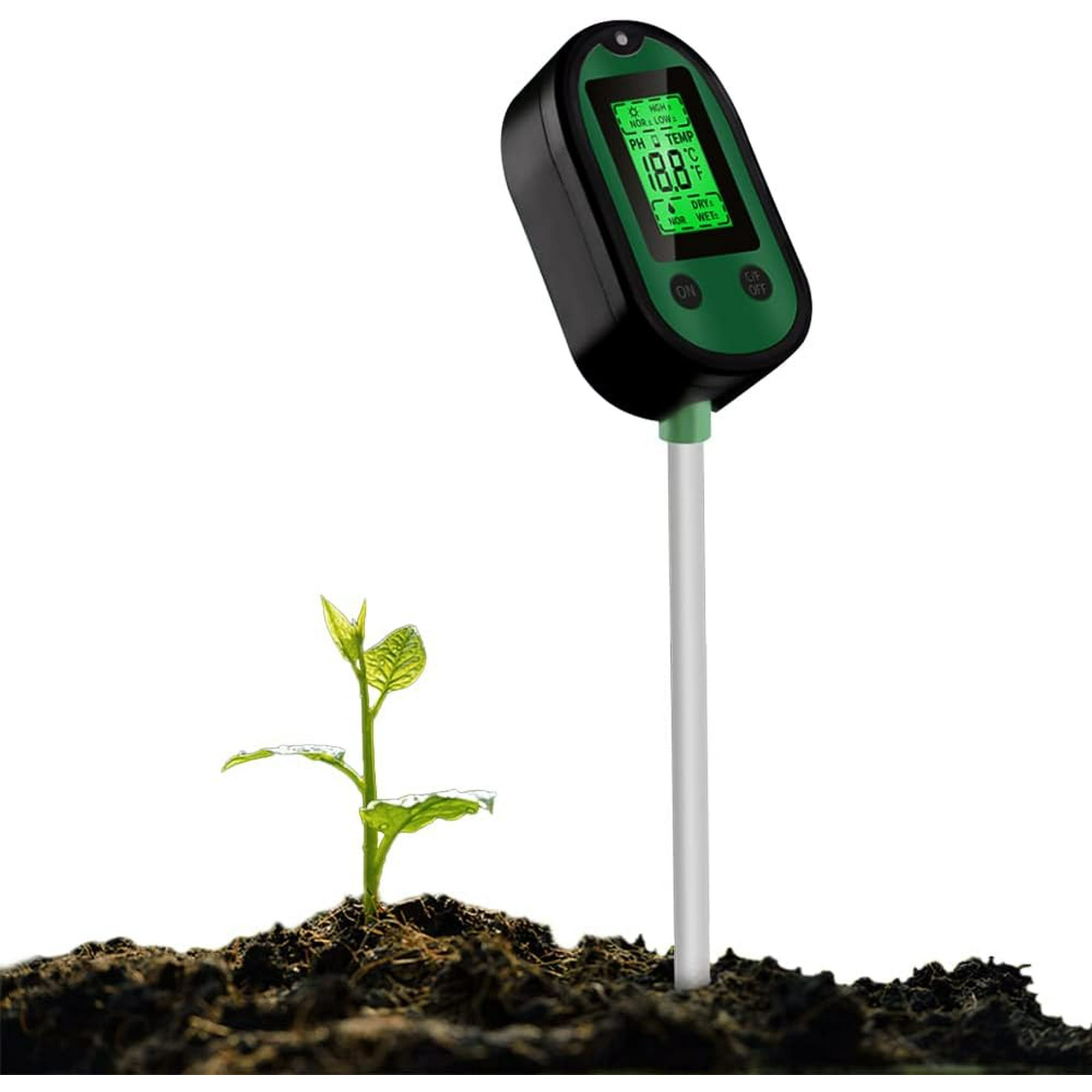 Ein schwarz-grüner Bodentester wird in die Erde in der Nähe einer kleinen Pflanze gesteckt. Der Tester zeigt pH-Wert, Feuchtigkeit und Temperatur an.