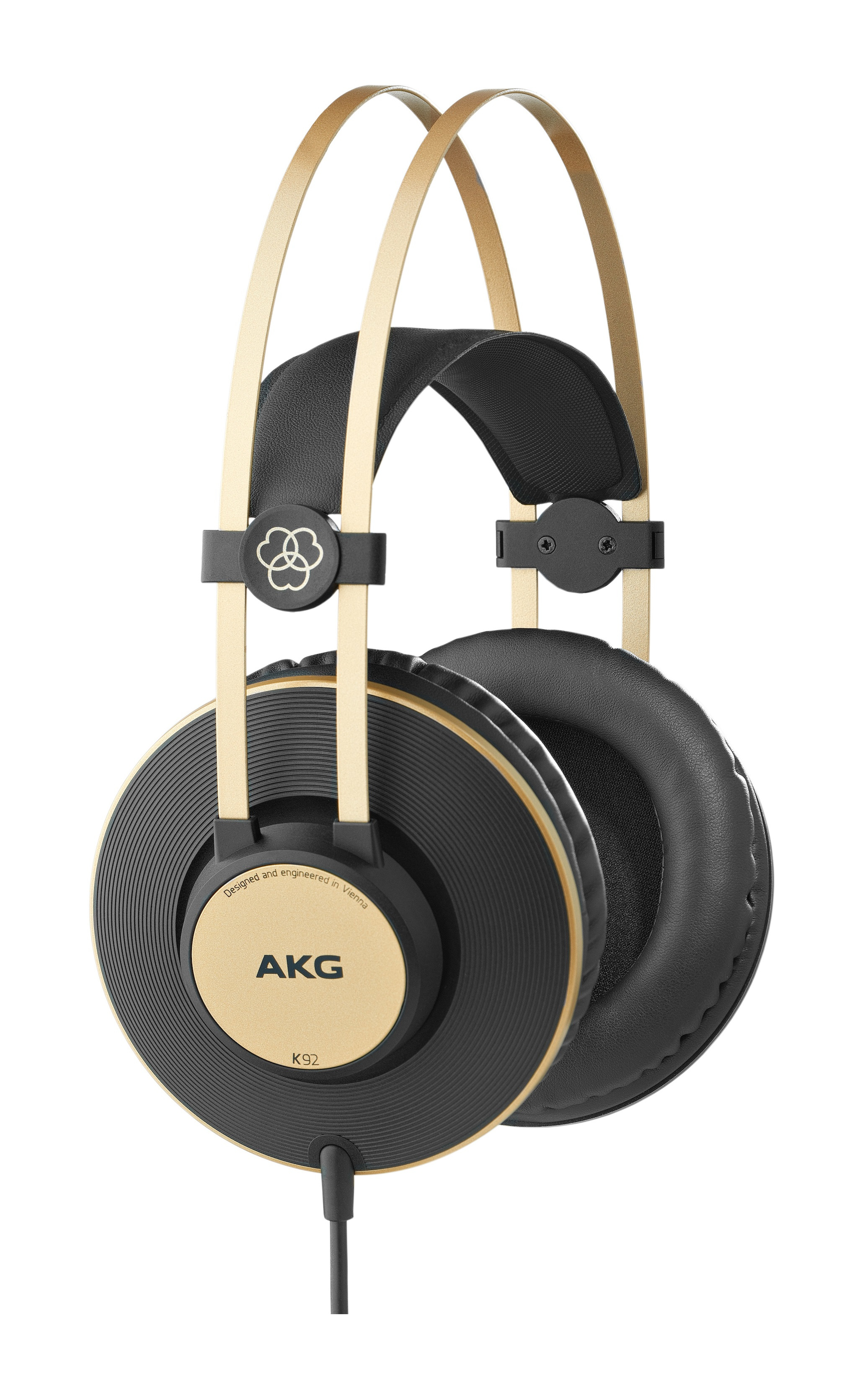 Cuffie nere e dorate su sfondo bianco. Logo AKG visibile.