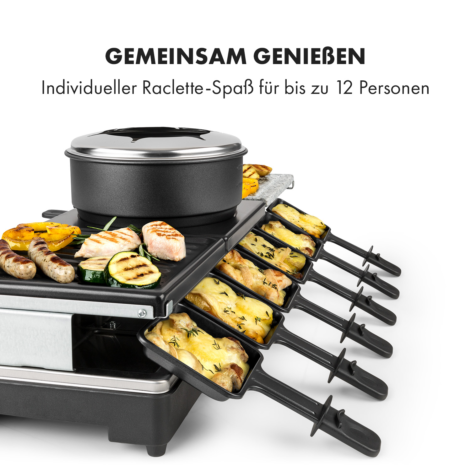 Griglia per raclette con formaggio, cibo grigliato e padelle per raclette. Bianco e nero.