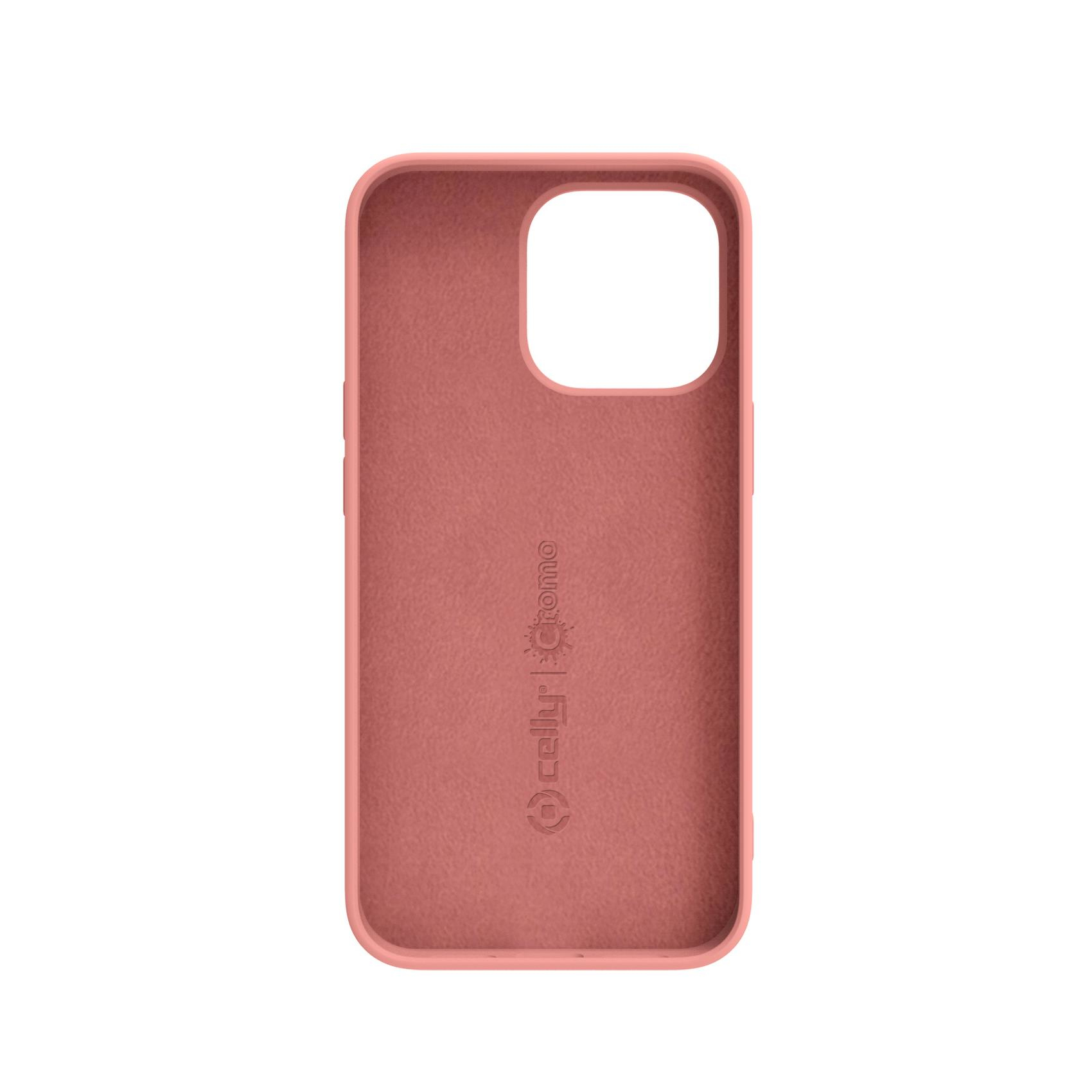 Custodia per telefono color corallo con ritaglio per fotocamera. Il nome del marchio è visibile. Sfondo bianco.