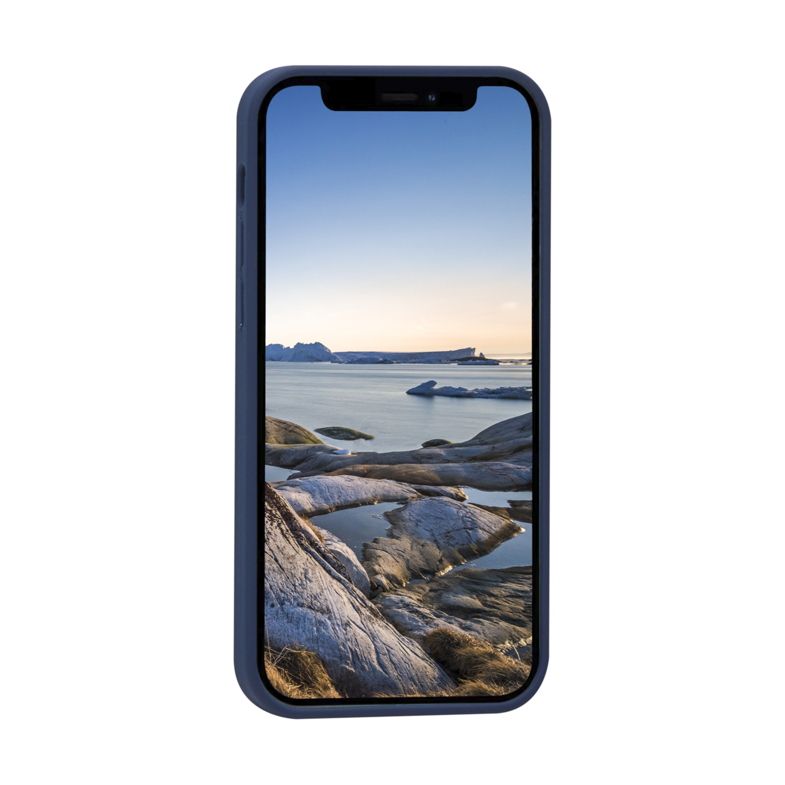 Un telefono con una custodia blu e una vista di un paesaggio ghiacciato sullo schermo.