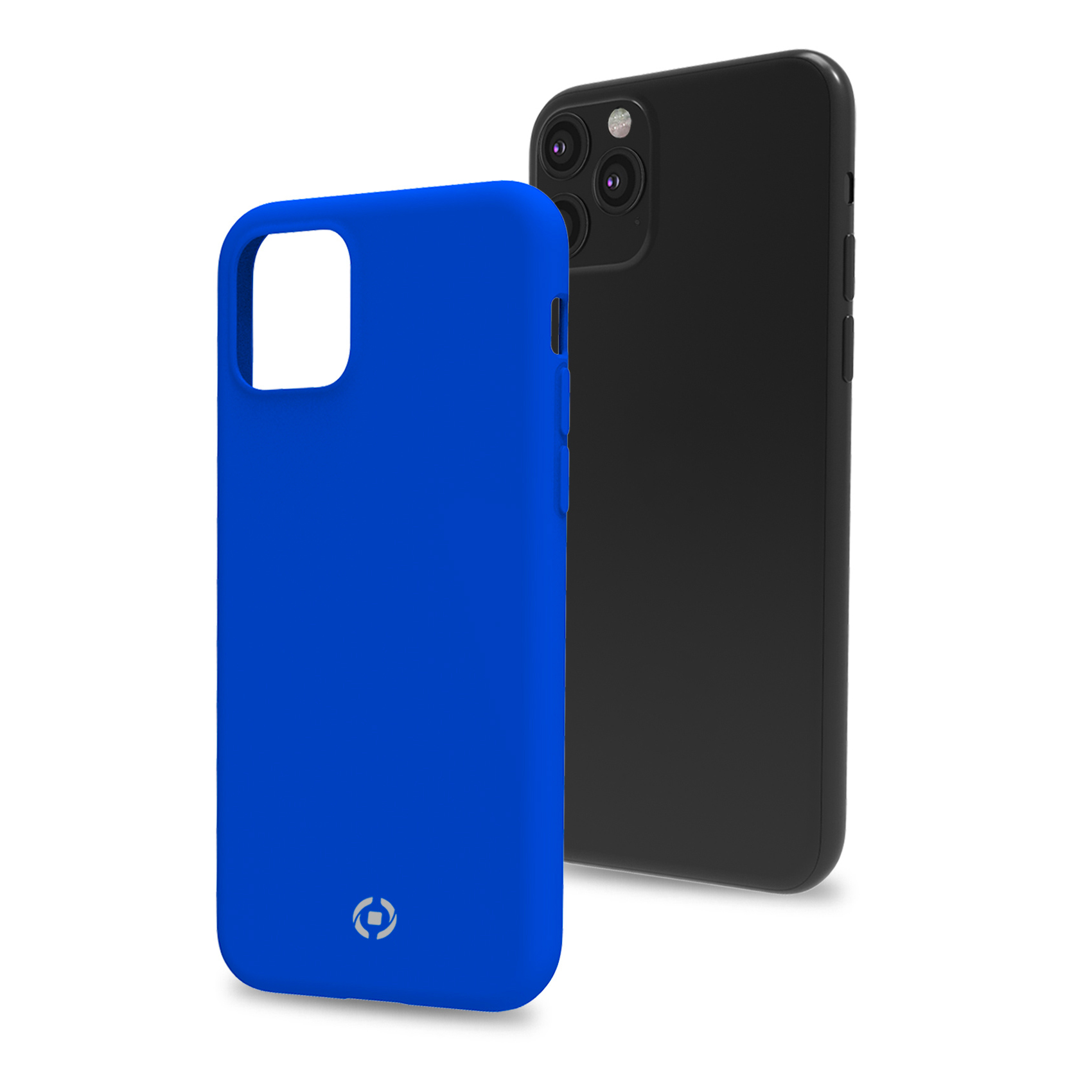 Eine blaue Handyhülle neben einem schwarzen Telefon. Die Hülle hat ein Logo unten in der Mitte.