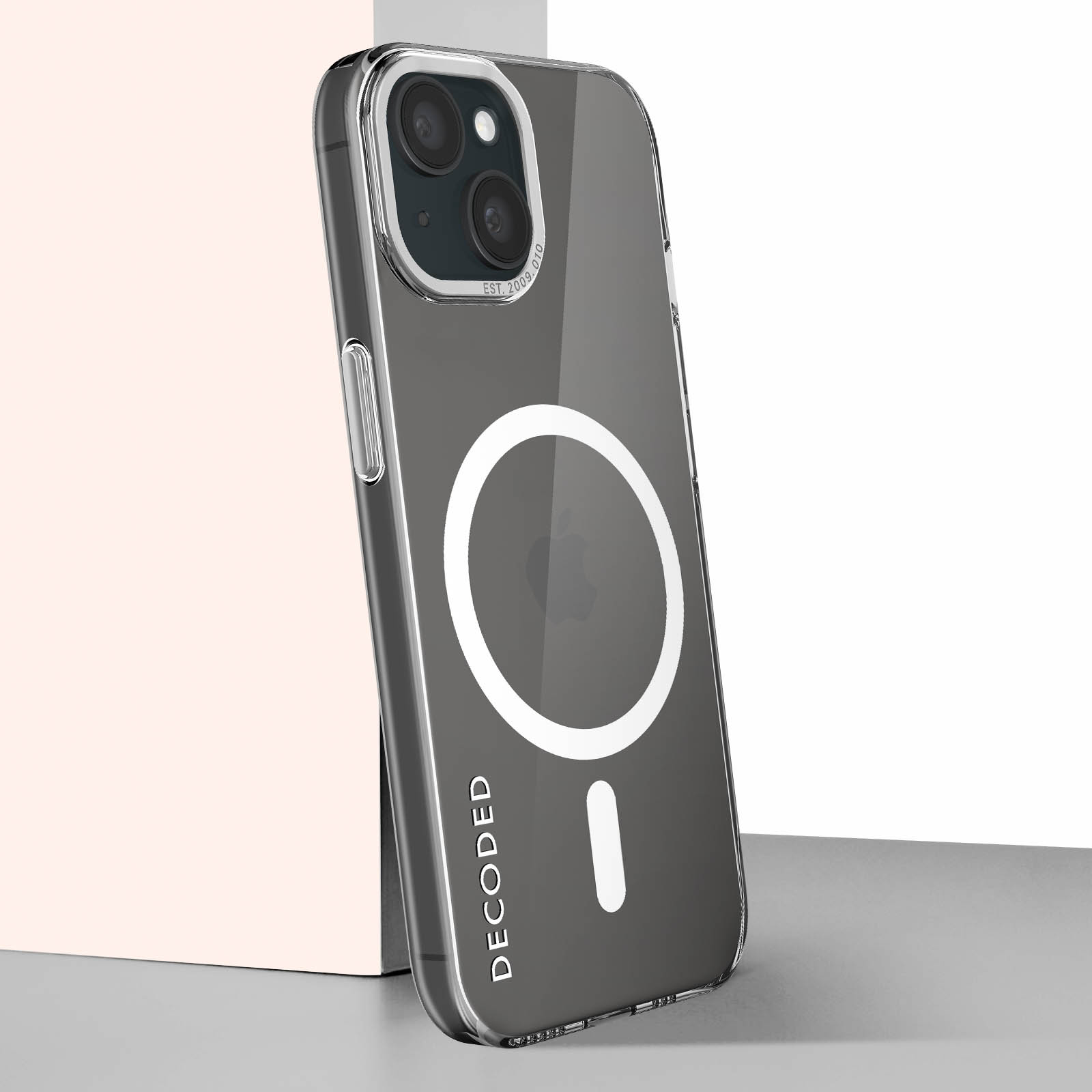 Transparente Handyhülle mit weißem Kreis. Telefon innen. Weißer Hintergrund.