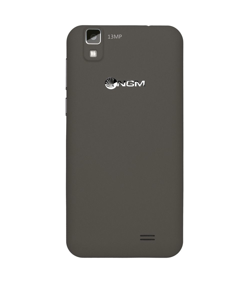 Retro di smartphone nero con singola fotocamera e logo NGM. Superficie grigio scuro. 13MP è scritto.