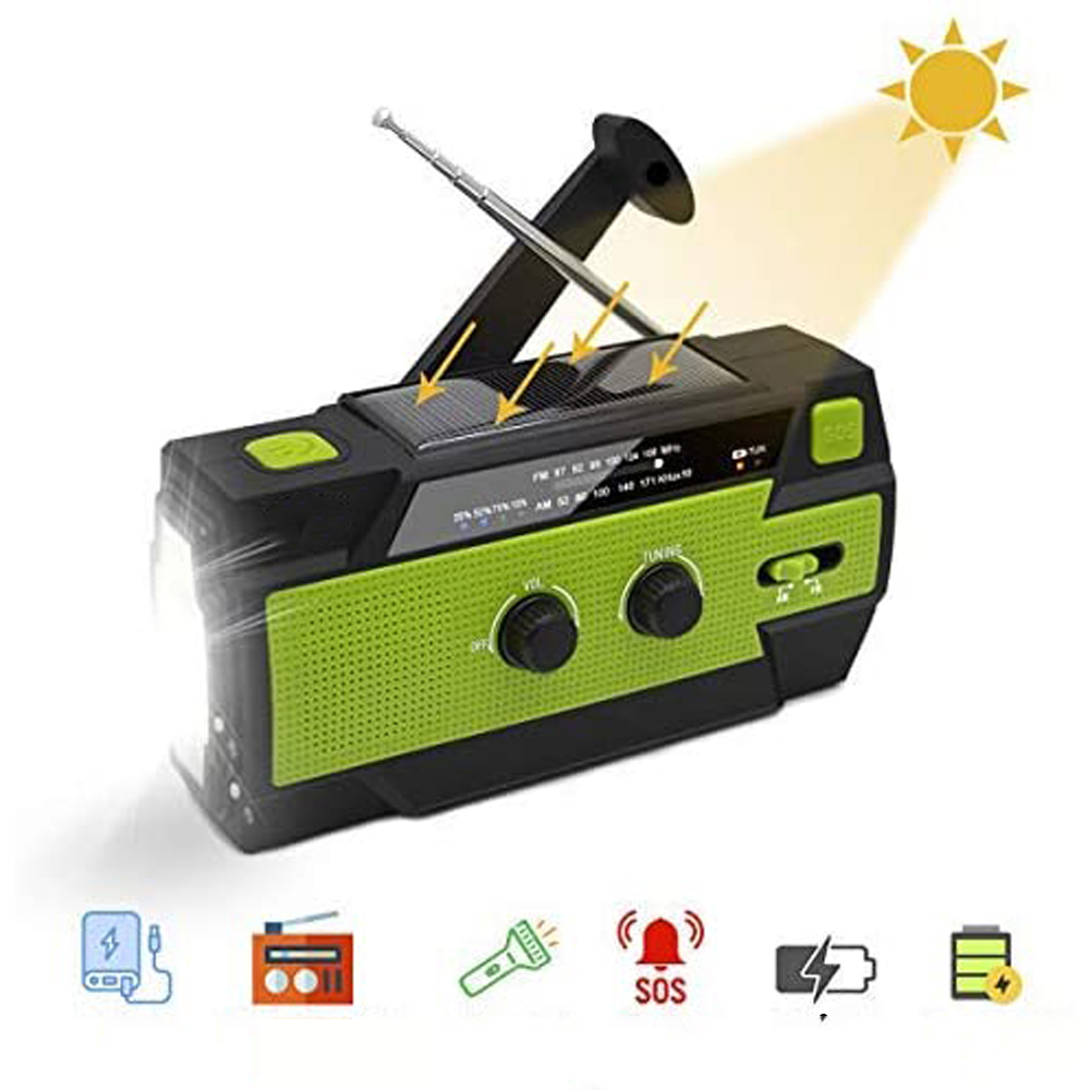 Ein grün-schwarzes Radio mit Solarpanel. Die Sonne scheint darauf. Symbole für verschiedene Funktionen werden gezeigt.
