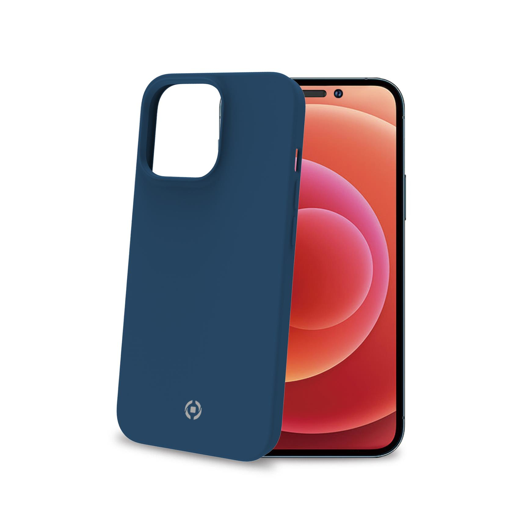 Custodia blu, appoggiata a un telefono con schermo arancione. Sfondo bianco.