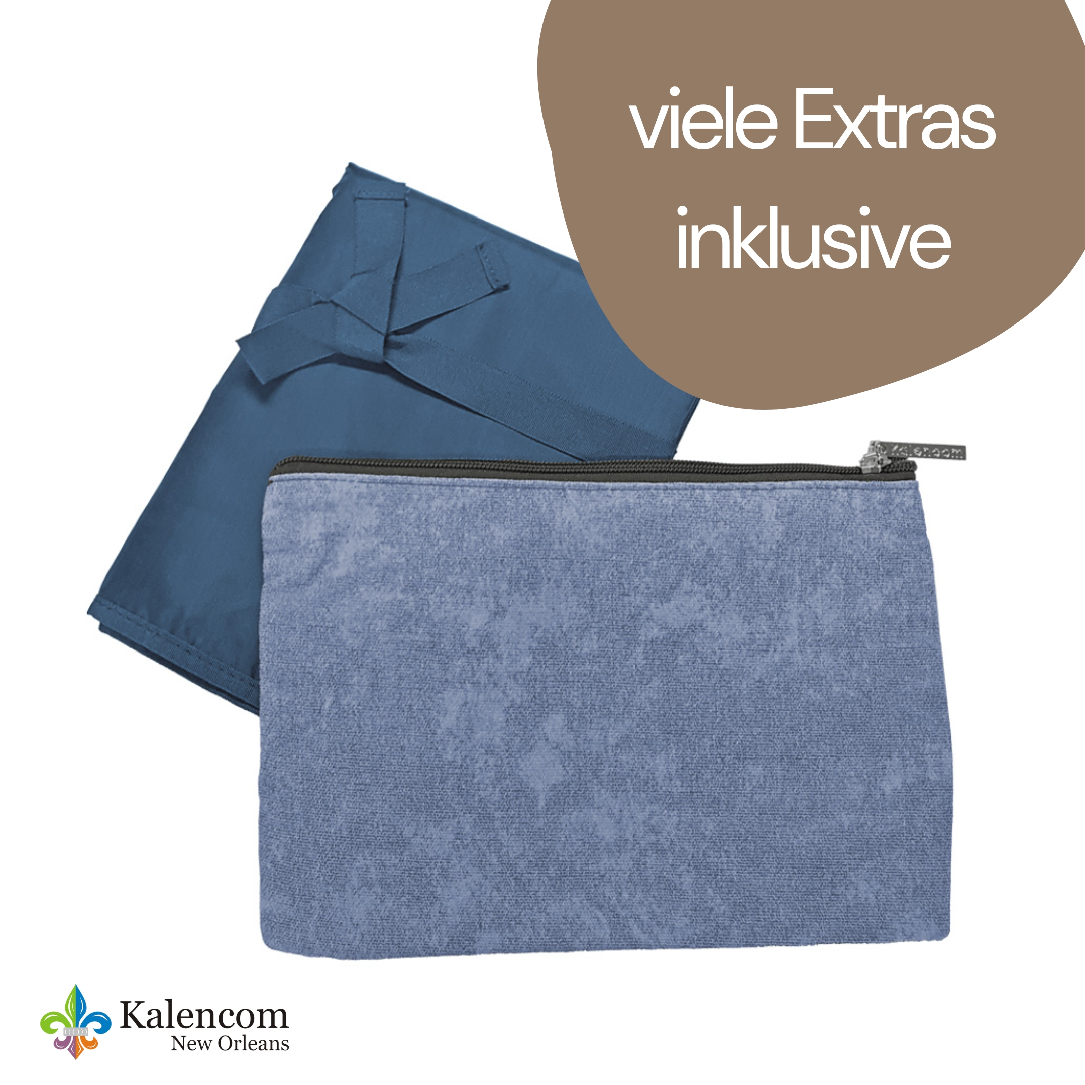 Zwei blaue Taschen. Eine ist offen. Text: viele Extras inklusive. Logo: Kalencom New Orleans.