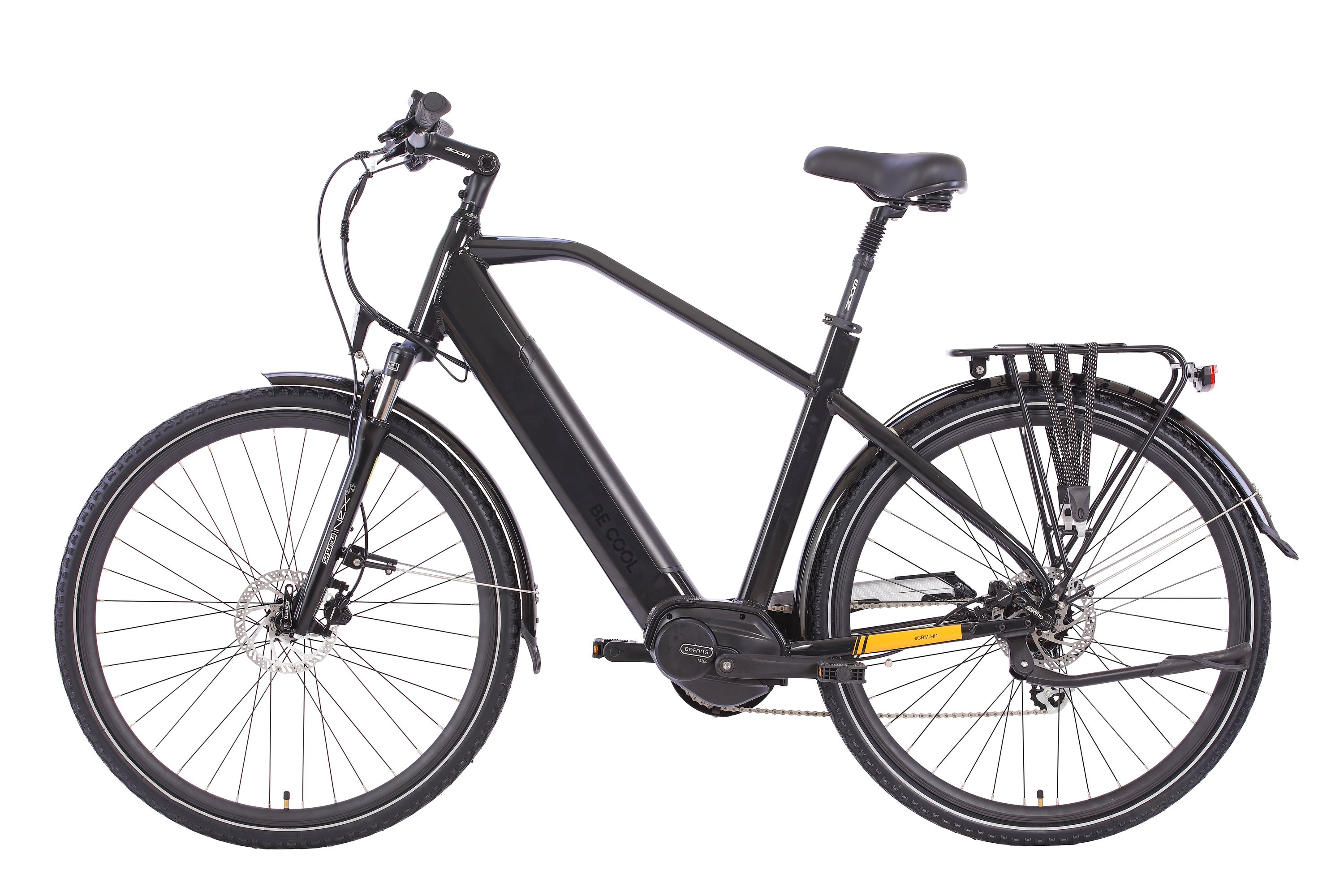 Schwarzes Elektrofahrrad mit schwarzem Rahmen und Gepäckträger, vor weißem Hintergrund.
