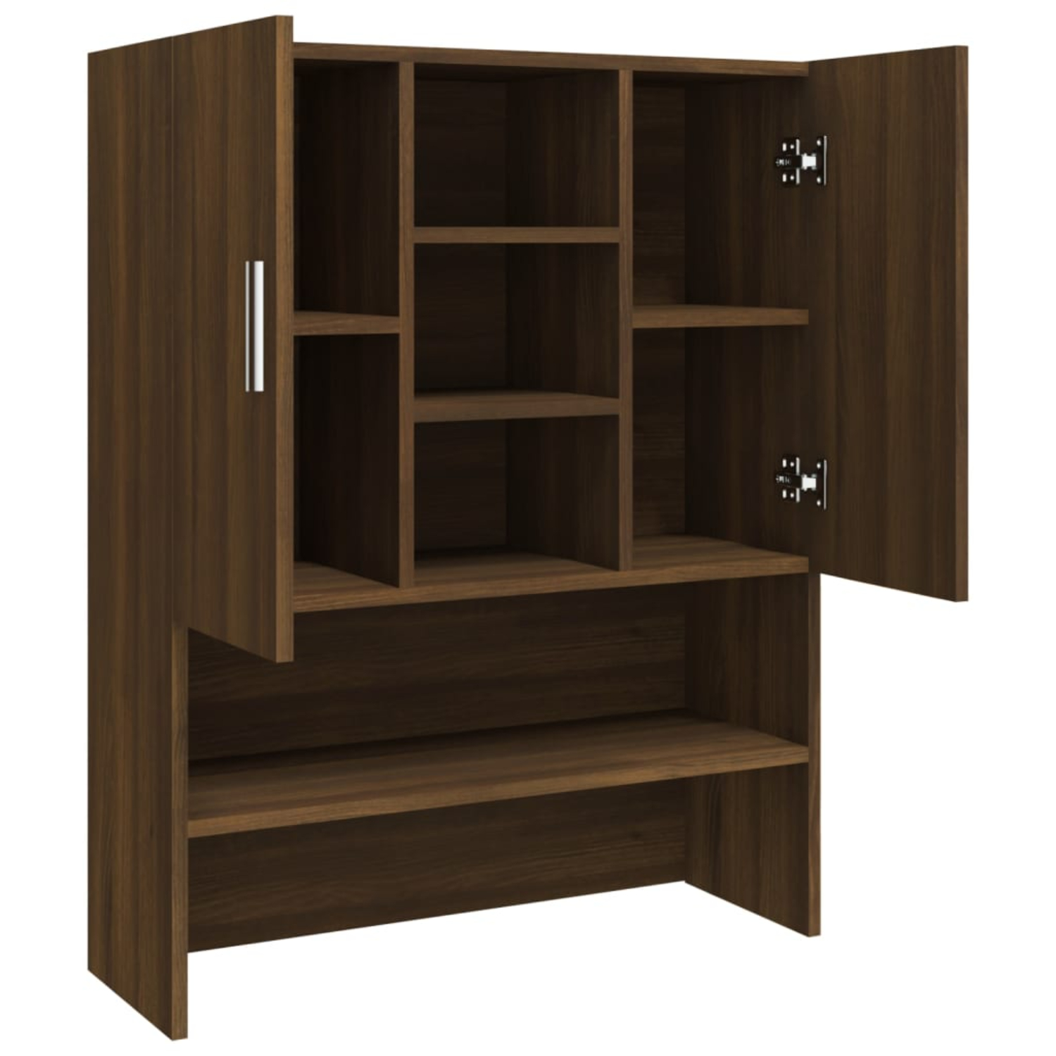 Ein dunkelbrauner Badezimmerschrank mit offenen Regalen und offener Tür.