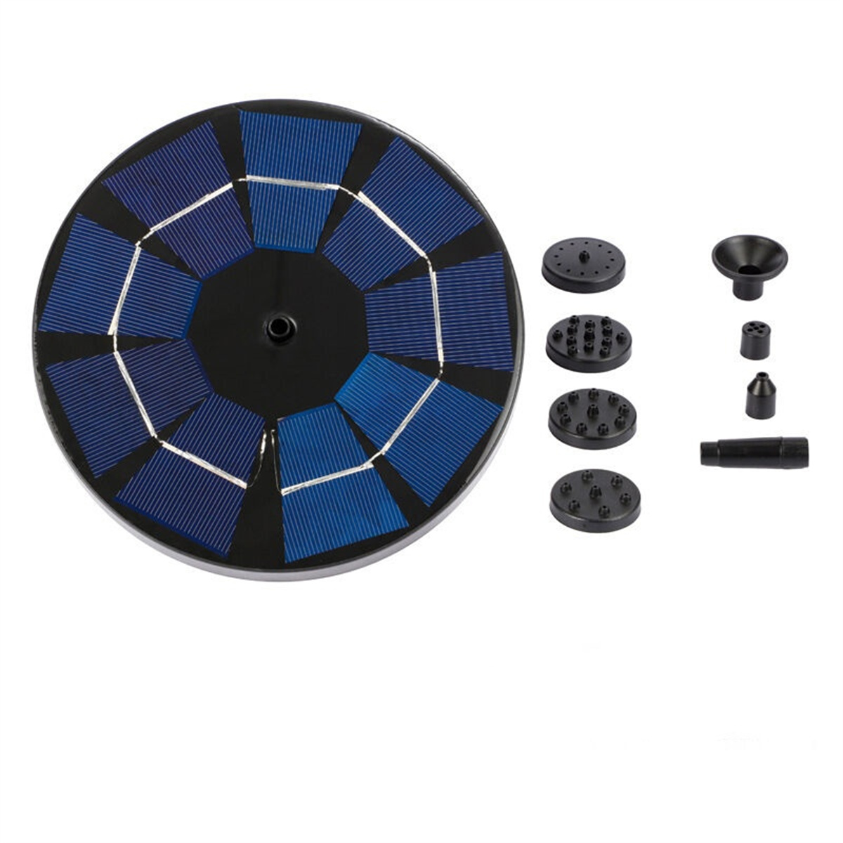 Solarbrunnenkomponenten, einschließlich Solarpanel, Wasseranschlüsse und Düsen. Weißer Hintergrund.