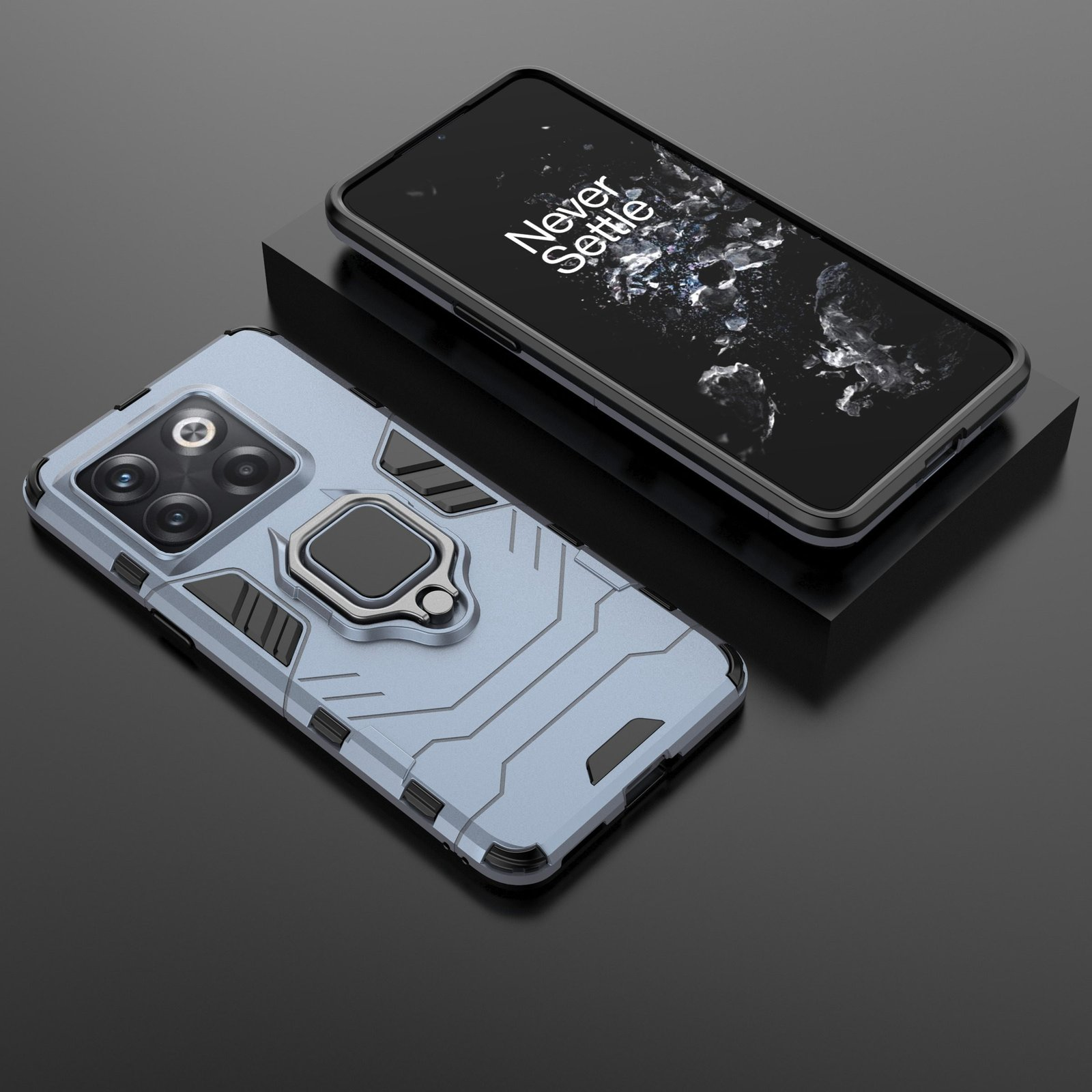 Teléfono con funda azul y soporte de anillo. El teléfono está sobre una superficie negra.