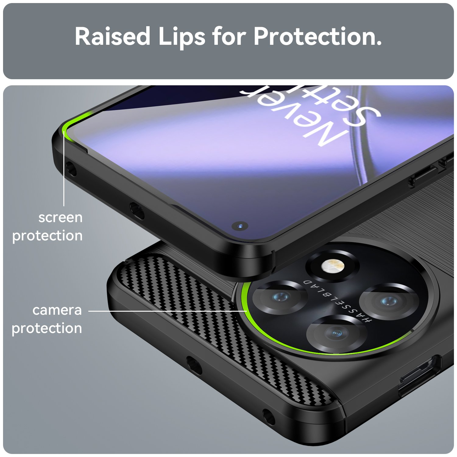 Primer plano de una funda de teléfono con diseño de fibra de carbono. La funda tiene bordes elevados para proteger la pantalla y la cámara.