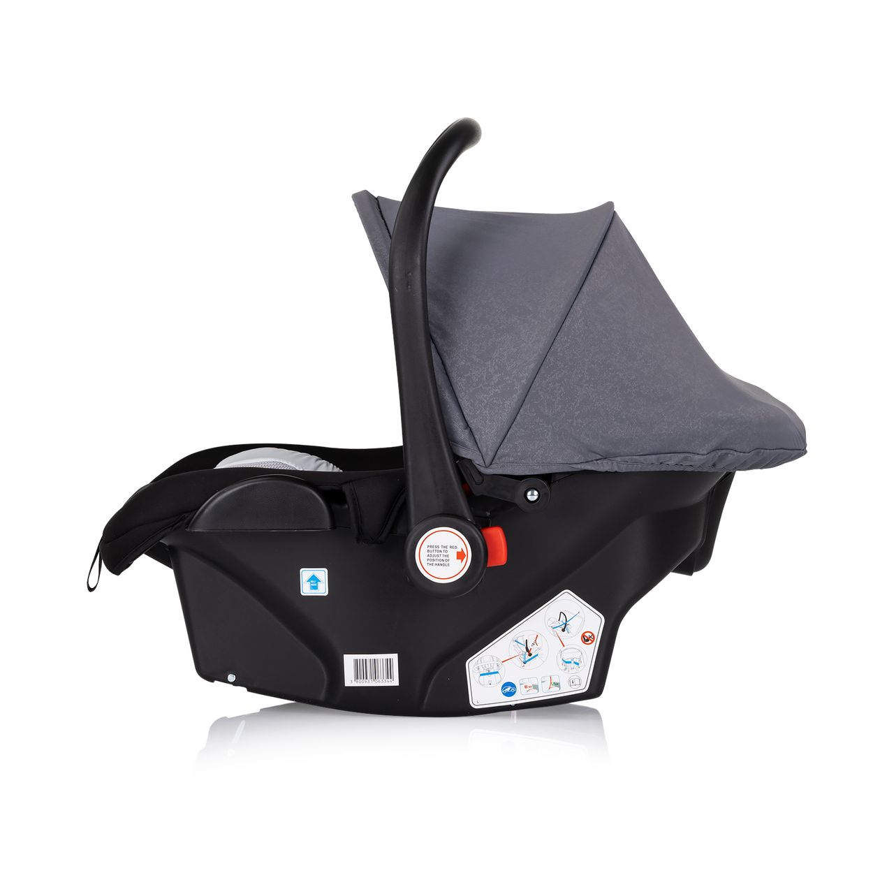 Ein schwarzer und grauer Babysitz mit einem grauen Verdeck. Der Sitz befindet sich auf weißem Hintergrund.